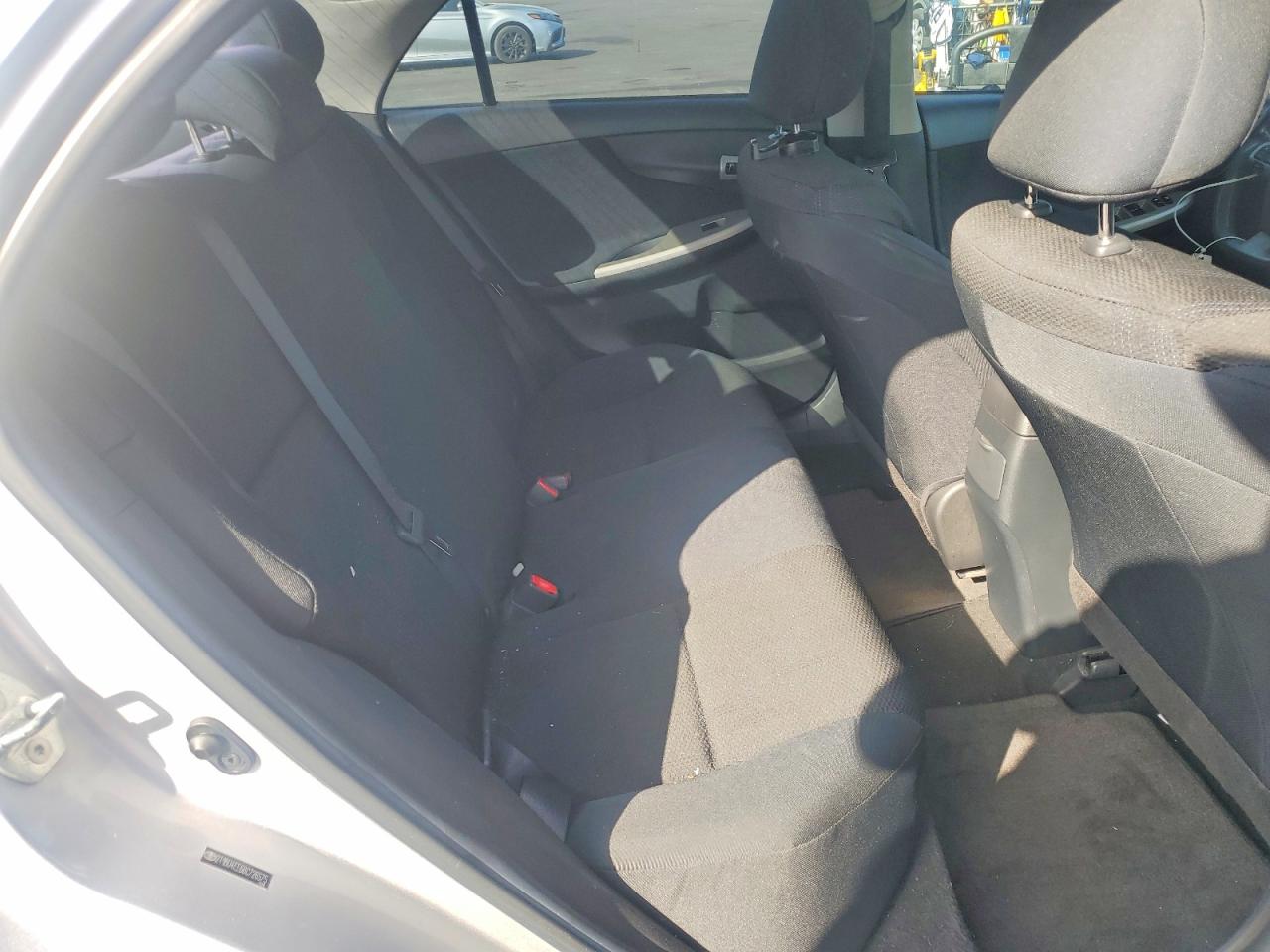 2011 Toyota Corolla S Silver vin: 2T1BU4EE6BC726575