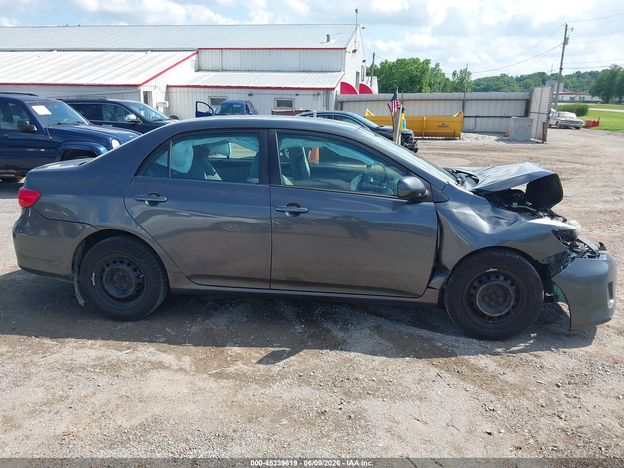 2011 Toyota Corolla Le Gray vin: 2T1BU4EE6BC727788