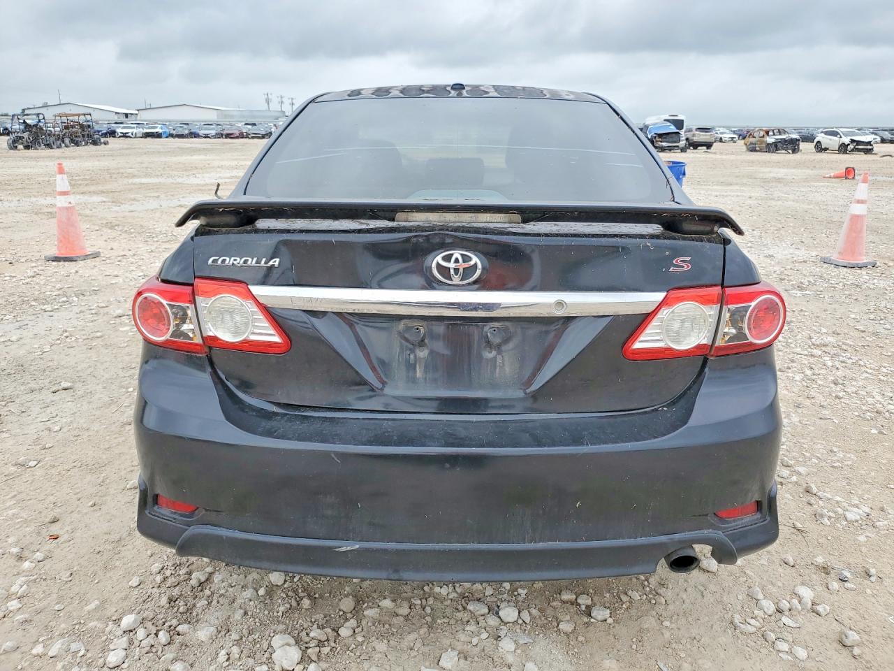 2011 Toyota Corolla S Black vin: 2T1BU4EE6BC734031