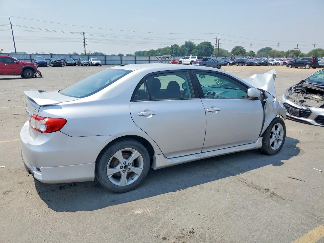 2011 Toyota Corolla S Silver vin: 2T1BU4EE6BC734997