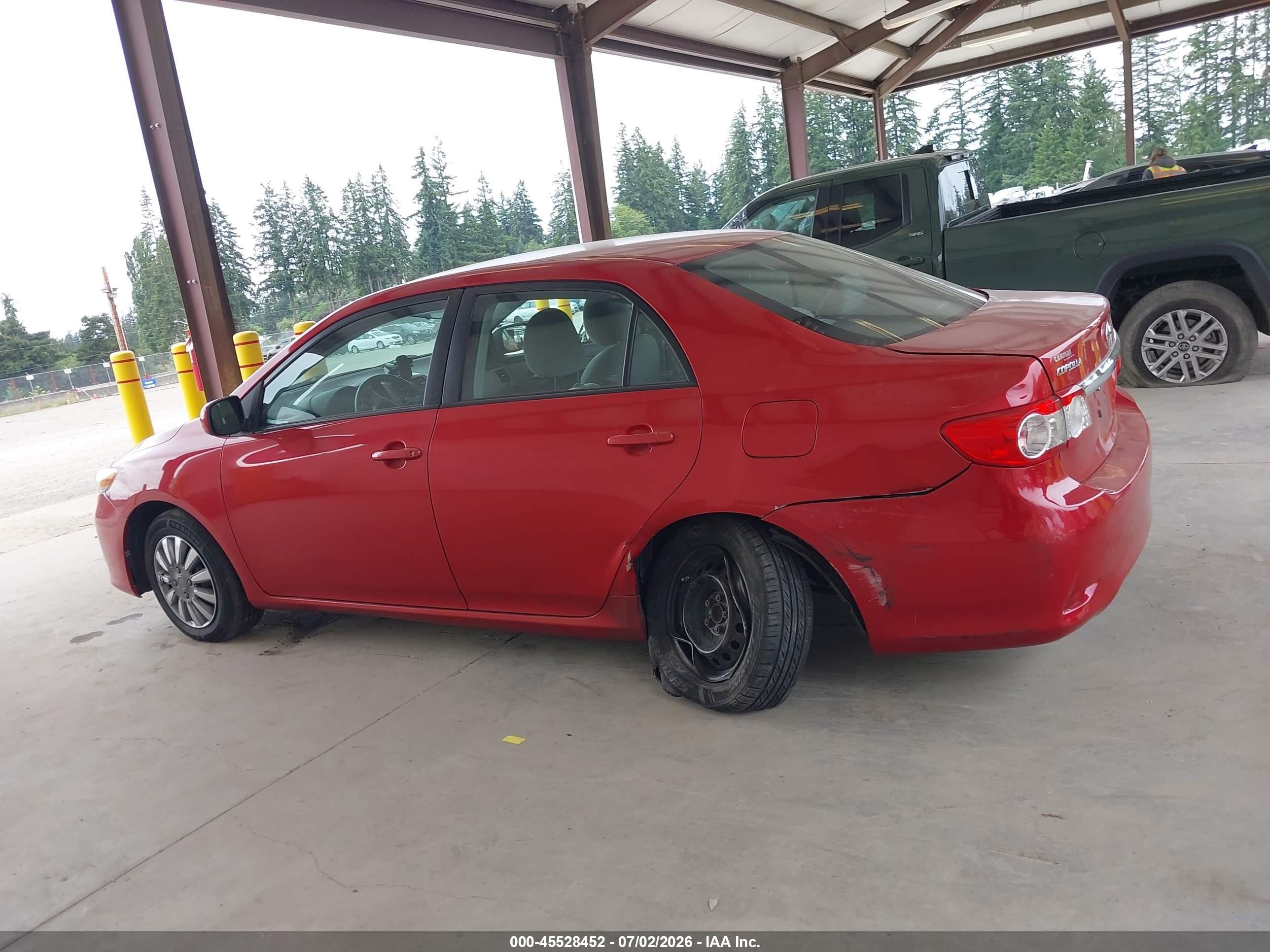 2011 Toyota Corolla Le Красный vin: 2T1BU4EE6BC737818