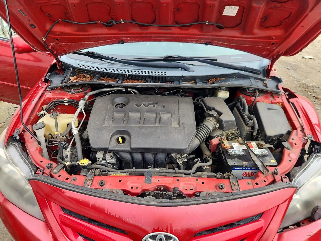 2011 Toyota Corolla S Red vin: 2T1BU4EE6BC743103
