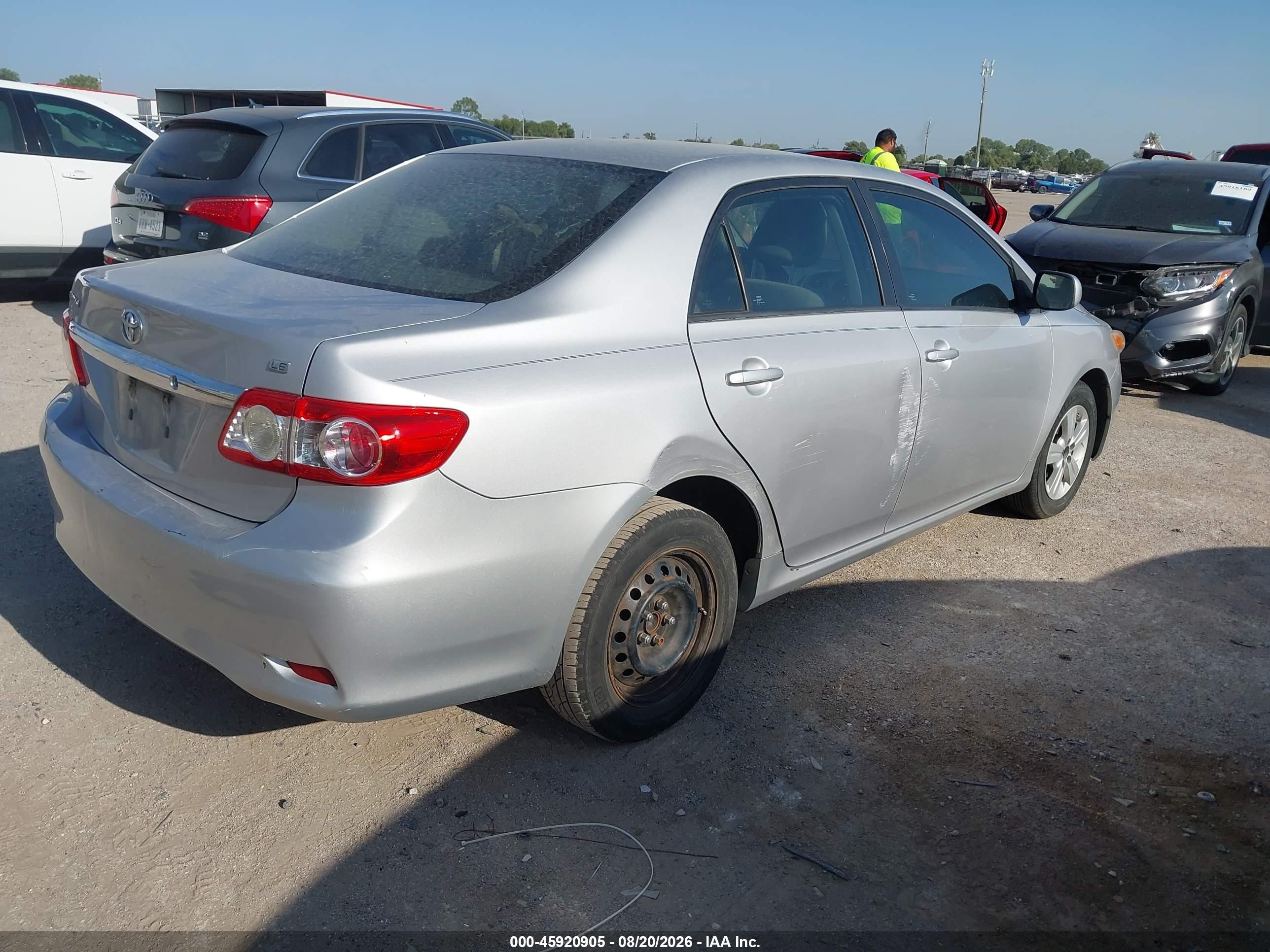 2011 Toyota Corolla Le Silver vin: 2T1BU4EE6BC747295