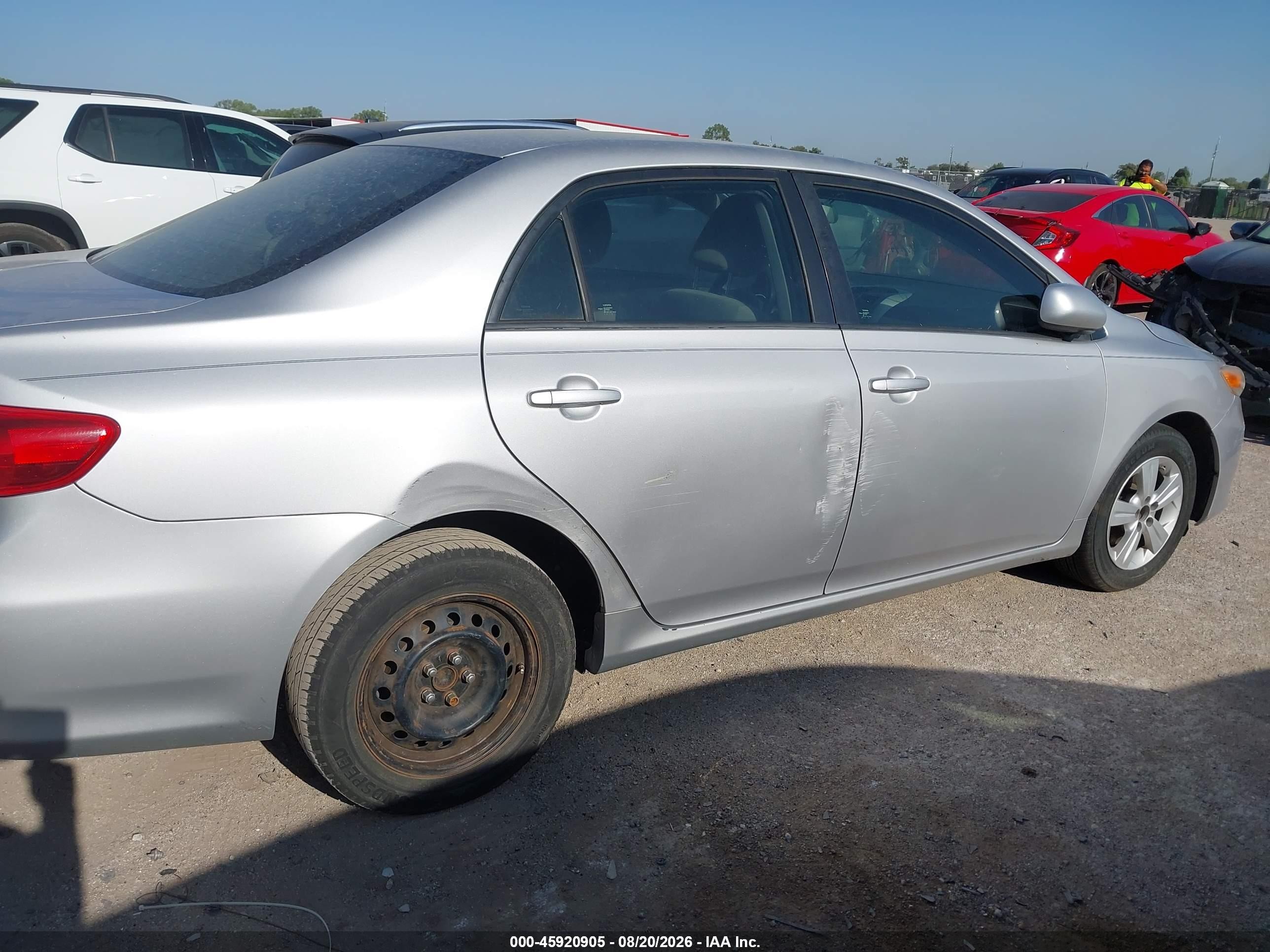 2011 Toyota Corolla Le Silver vin: 2T1BU4EE6BC747295