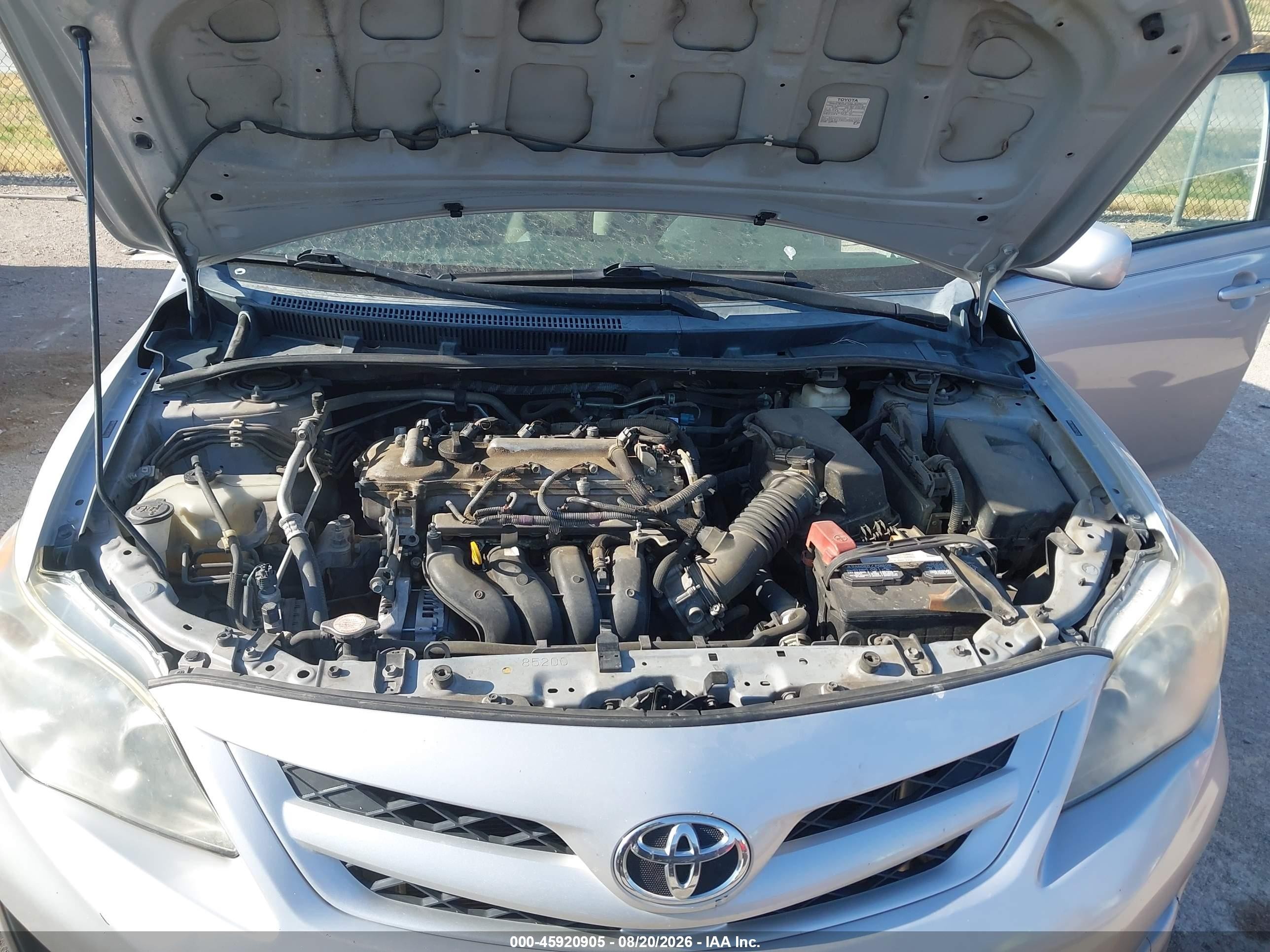 2011 Toyota Corolla Le Silver vin: 2T1BU4EE6BC747295
