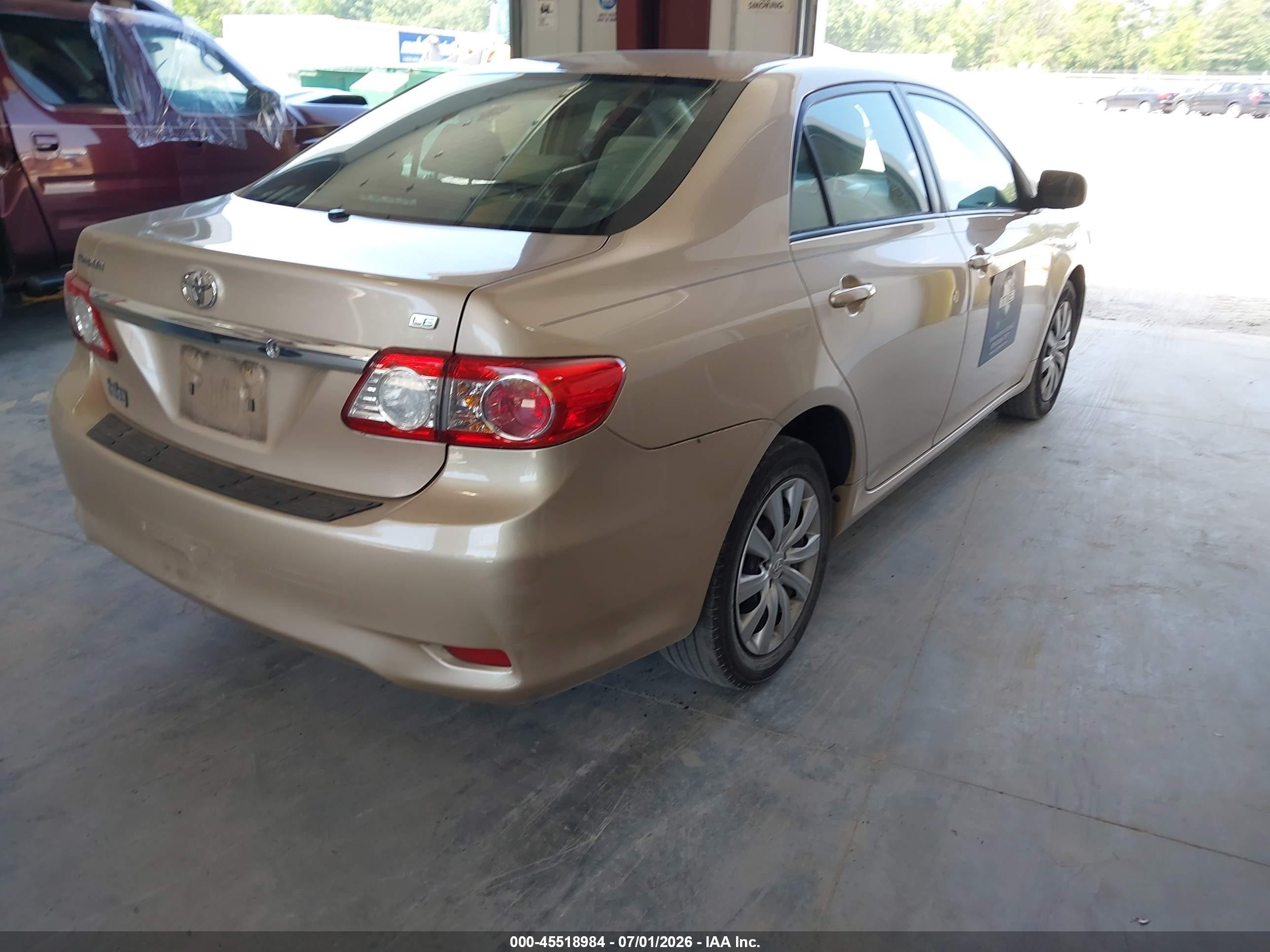 2012 Toyota Corolla Le Gold vin: 2T1BU4EE6CC764616