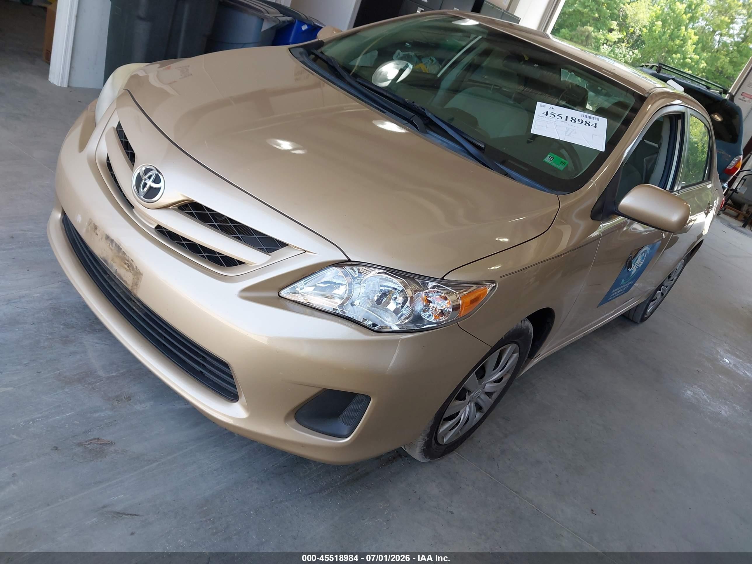 2012 Toyota Corolla Le Gold vin: 2T1BU4EE6CC764616