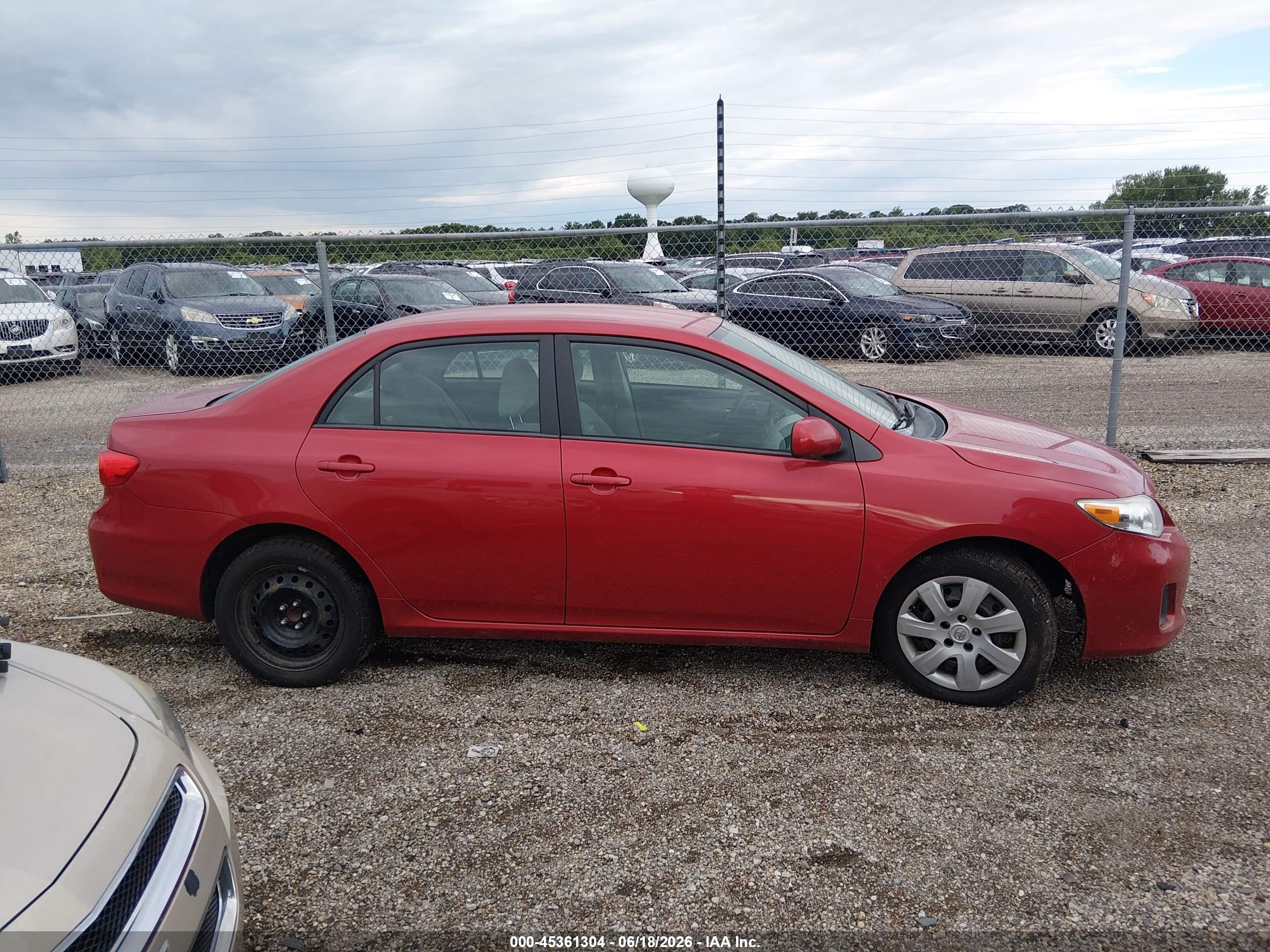 2012 Toyota Corolla Le Red vin: 2T1BU4EE6CC780573