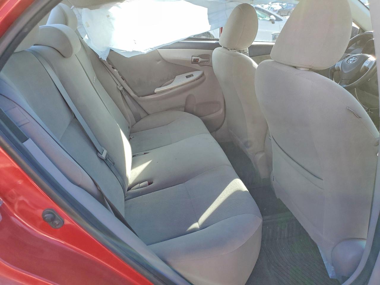 2012 Toyota Corolla Le Red vin: 2T1BU4EE6CC791749