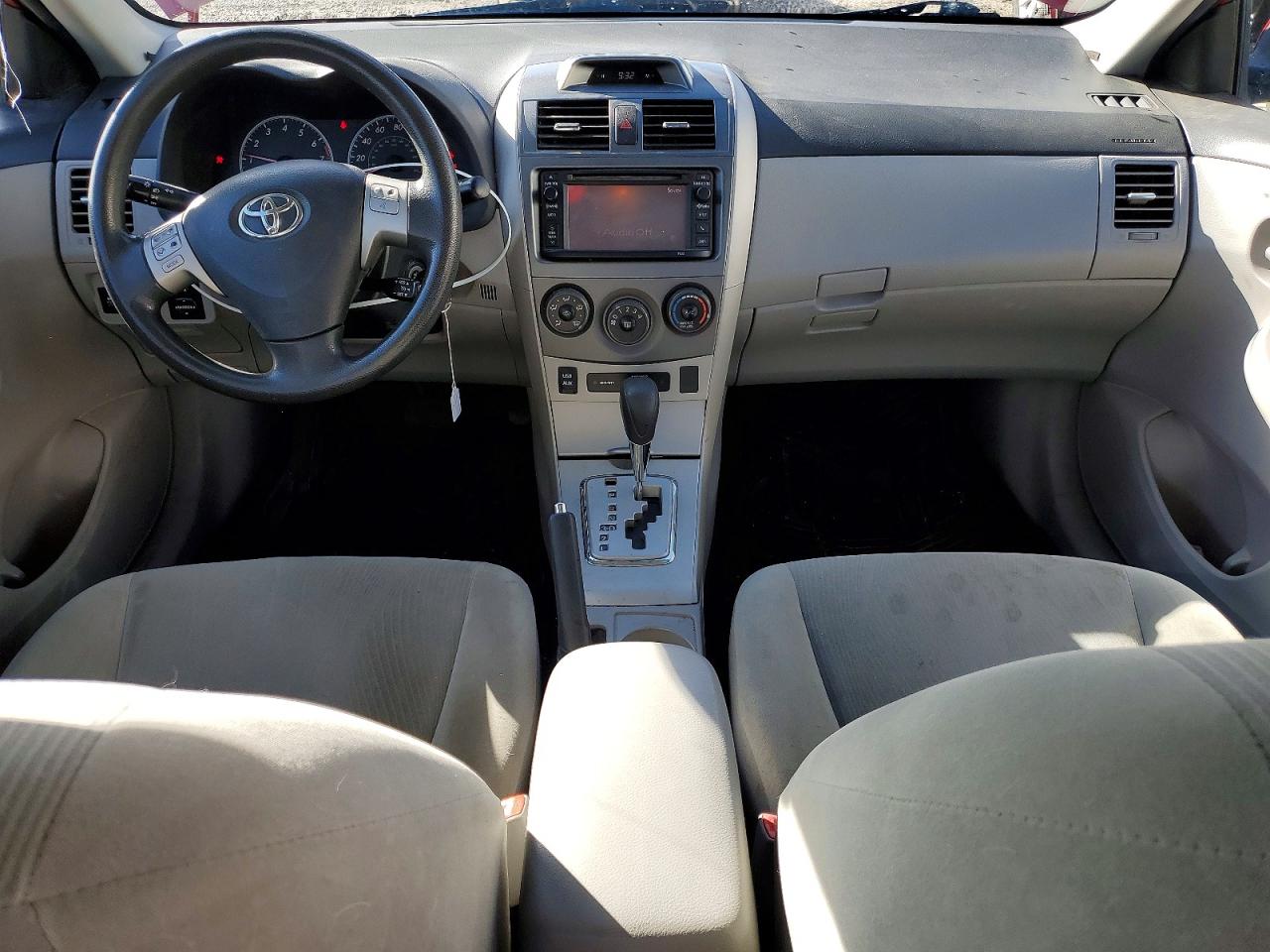 2012 Toyota Corolla Le Red vin: 2T1BU4EE6CC791749