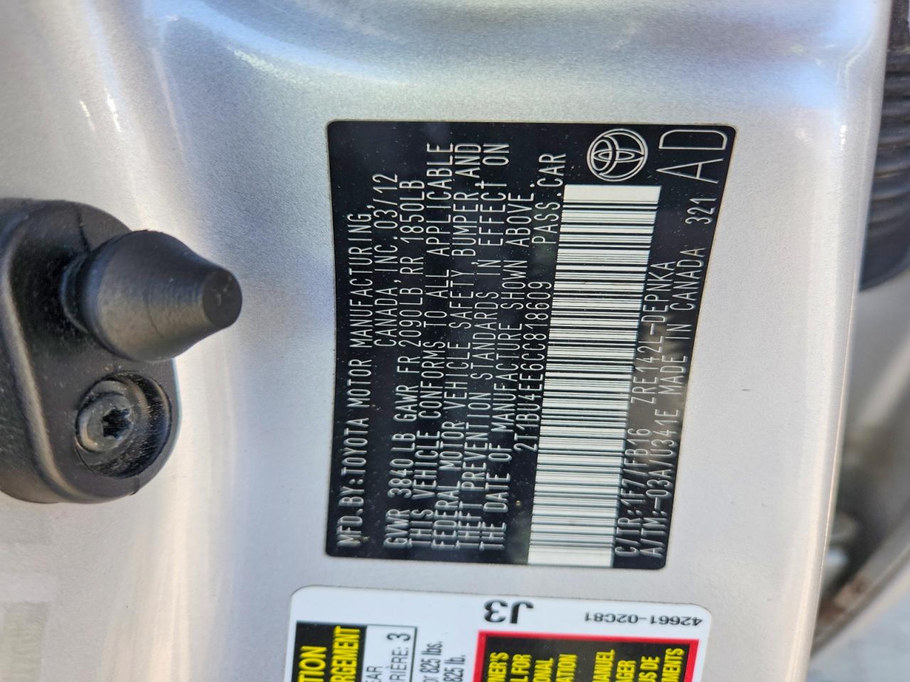 2012 Toyota Corolla Le Silver vin: 2T1BU4EE6CC818609