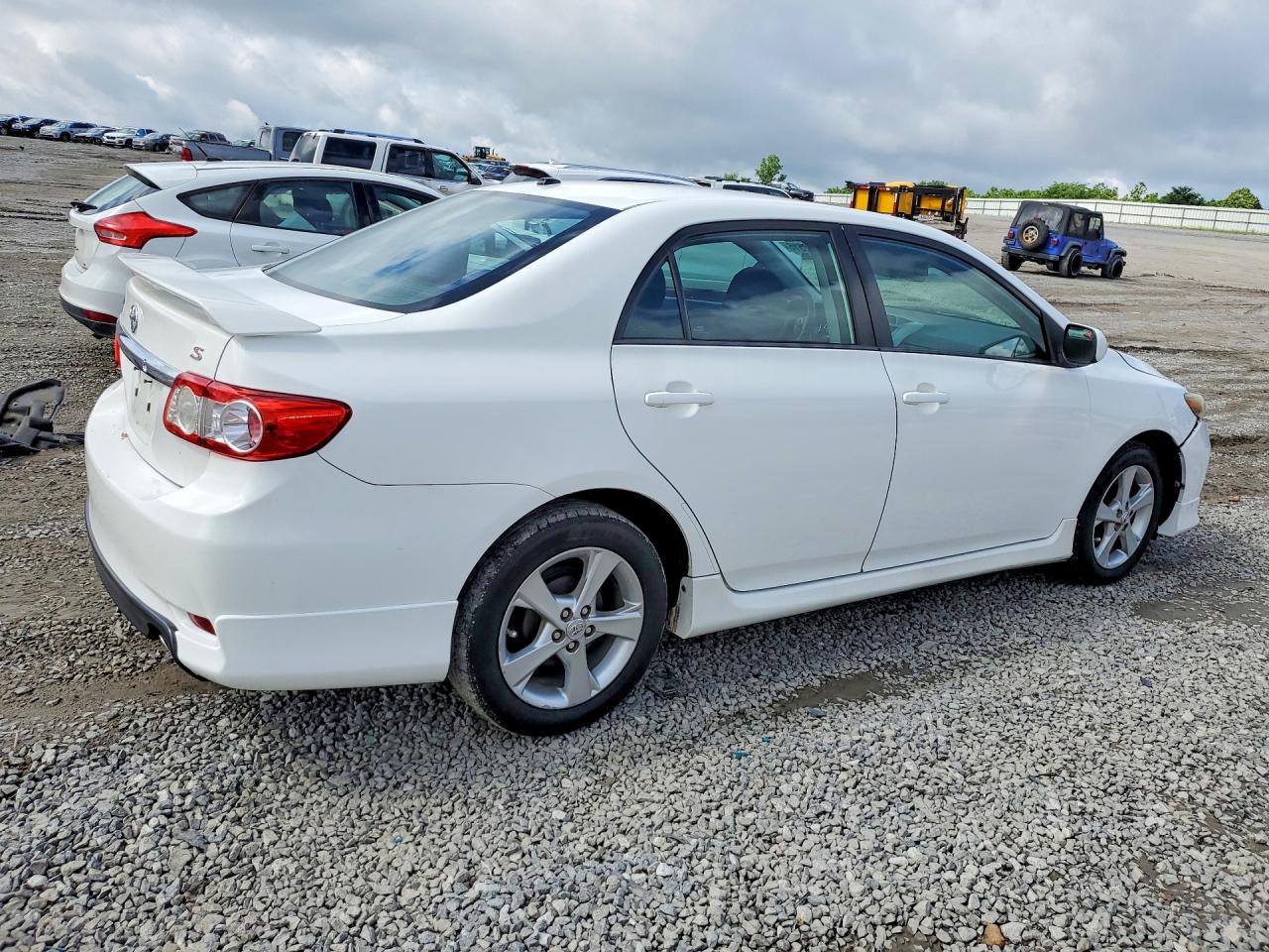 2012 Toyota Corolla S Белый vin: 2T1BU4EE6CC832865