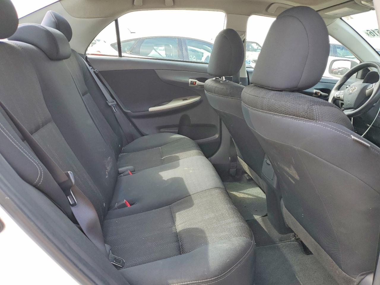 2012 Toyota Corolla S Белый vin: 2T1BU4EE6CC832865