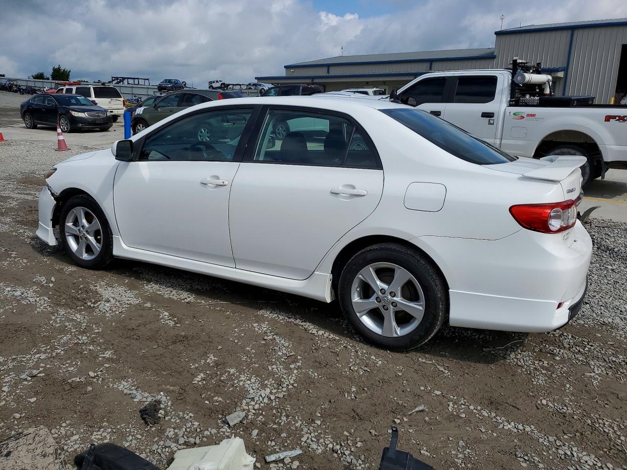 2012 Toyota Corolla S Белый vin: 2T1BU4EE6CC832865