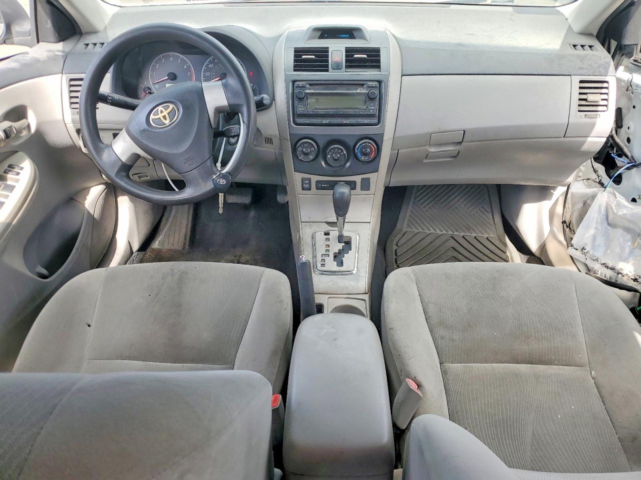 2012 Toyota Corolla Le White vin: 2T1BU4EE6CC840061