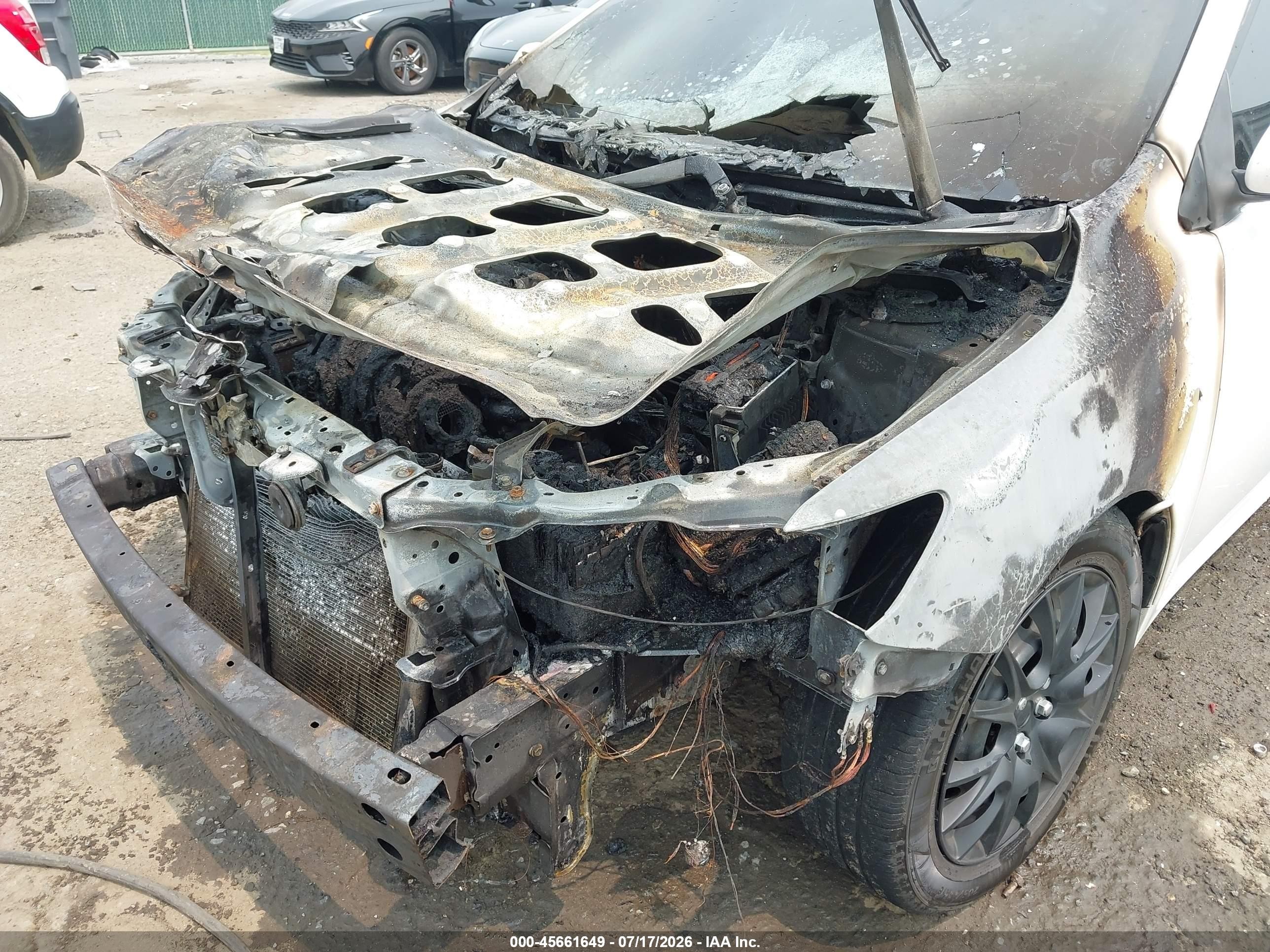 2012 Toyota Corolla Le Белый vin: 2T1BU4EE6CC843168
