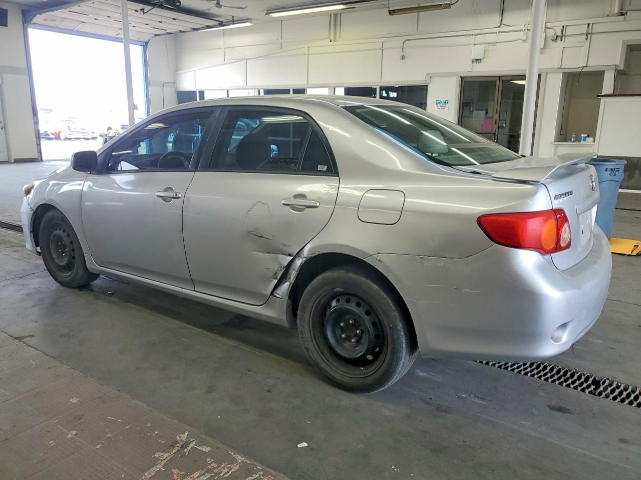2012 Toyota Corolla Le Silver vin: 2T1BU4EE6CC874999