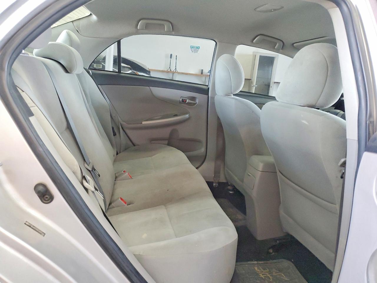 2012 Toyota Corolla Le Silver vin: 2T1BU4EE6CC874999