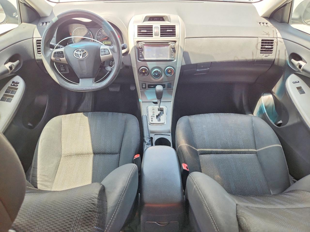 2012 Toyota Corolla S Серебряный vin: 2T1BU4EE6CC885601