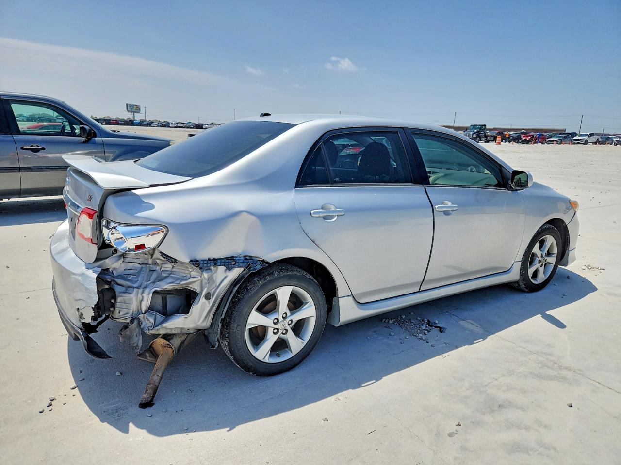2012 Toyota Corolla S Серебряный vin: 2T1BU4EE6CC885601