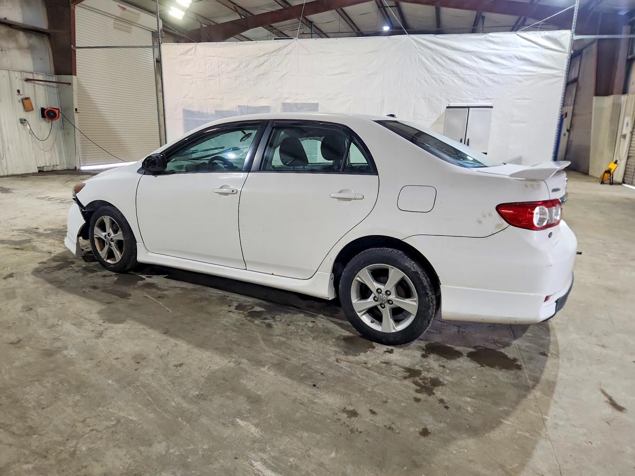 2012 Toyota Corolla S White vin: 2T1BU4EE6CC898039