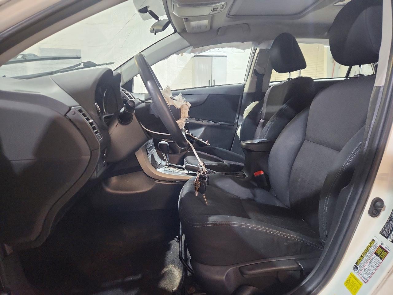 2012 Toyota Corolla S White vin: 2T1BU4EE6CC898039