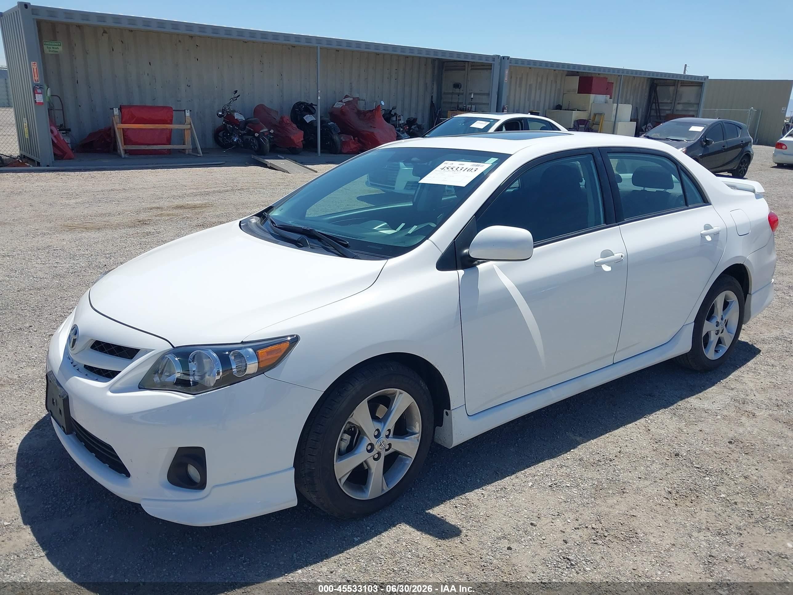 2012 Toyota Corolla S White vin: 2T1BU4EE6CC899689