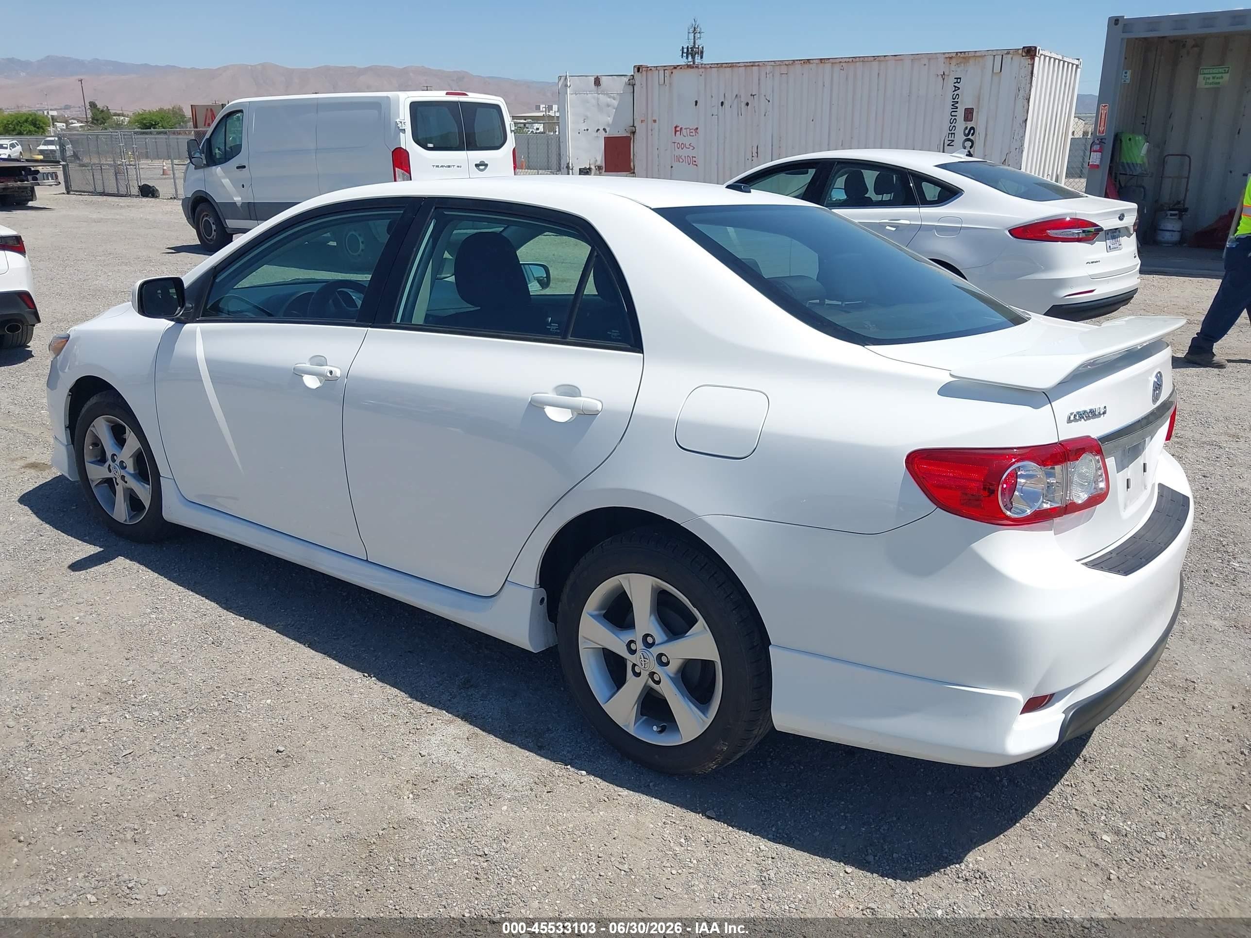 2012 Toyota Corolla S White vin: 2T1BU4EE6CC899689