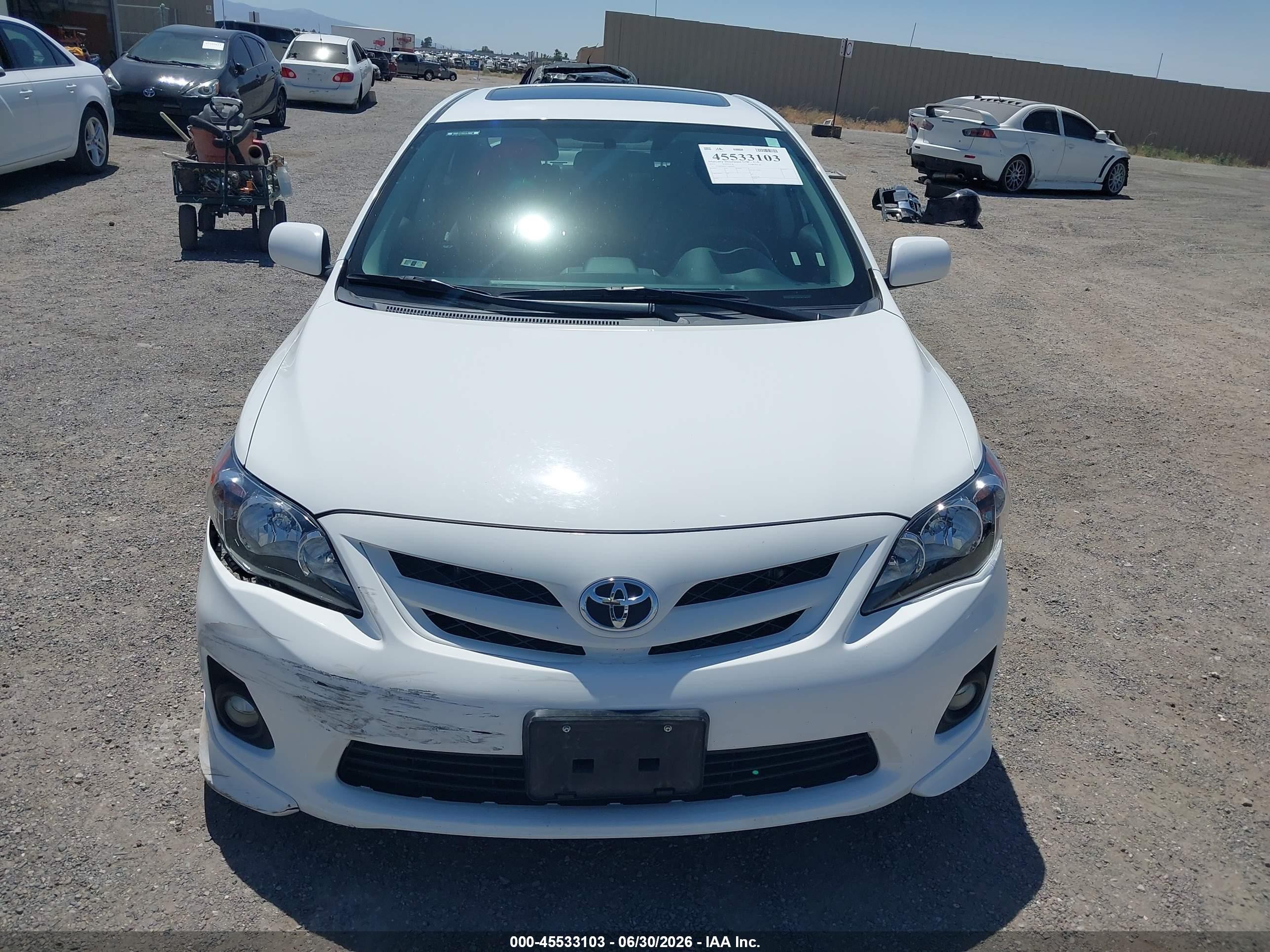 2012 Toyota Corolla S White vin: 2T1BU4EE6CC899689
