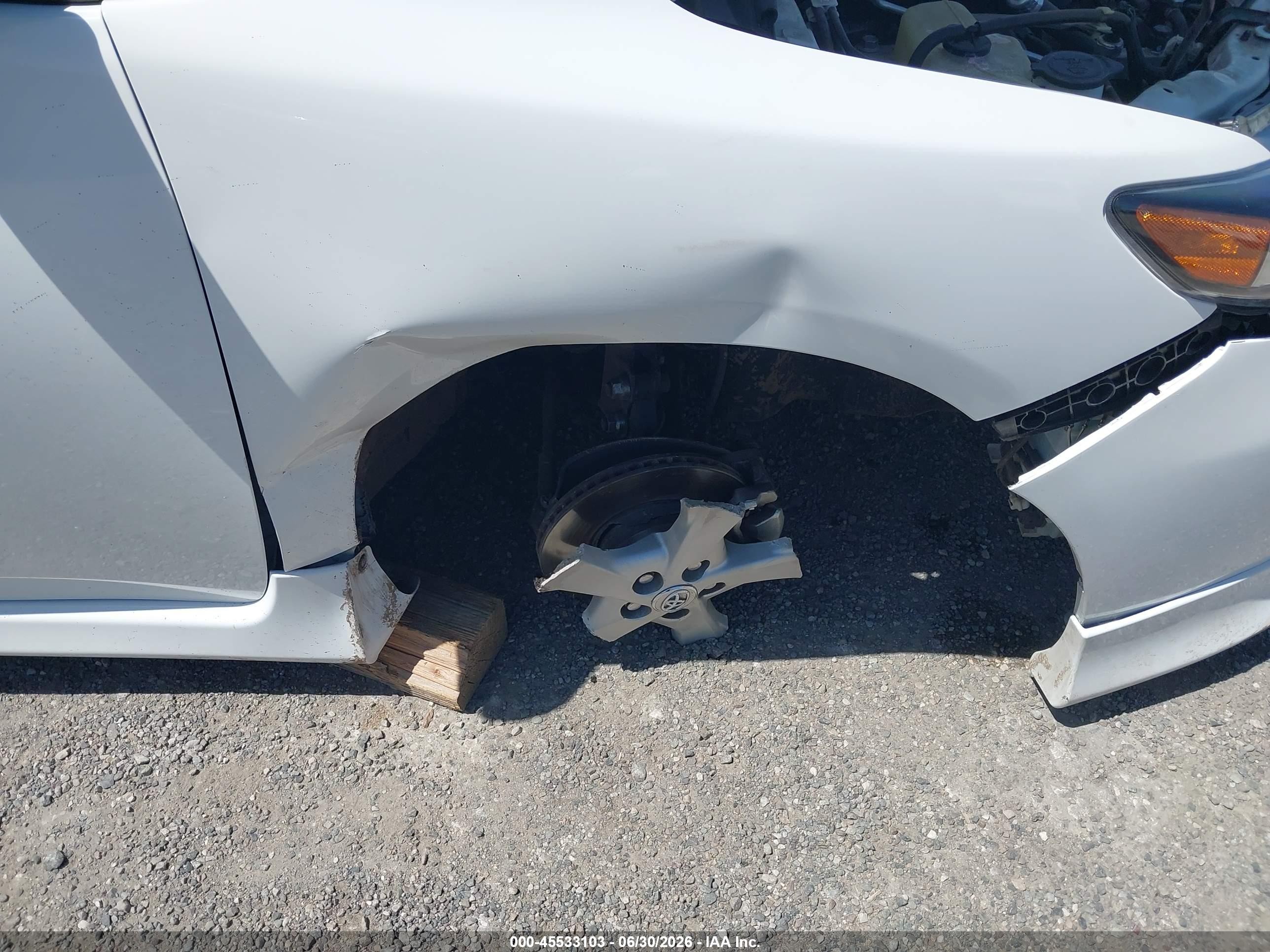 2012 Toyota Corolla S White vin: 2T1BU4EE6CC899689