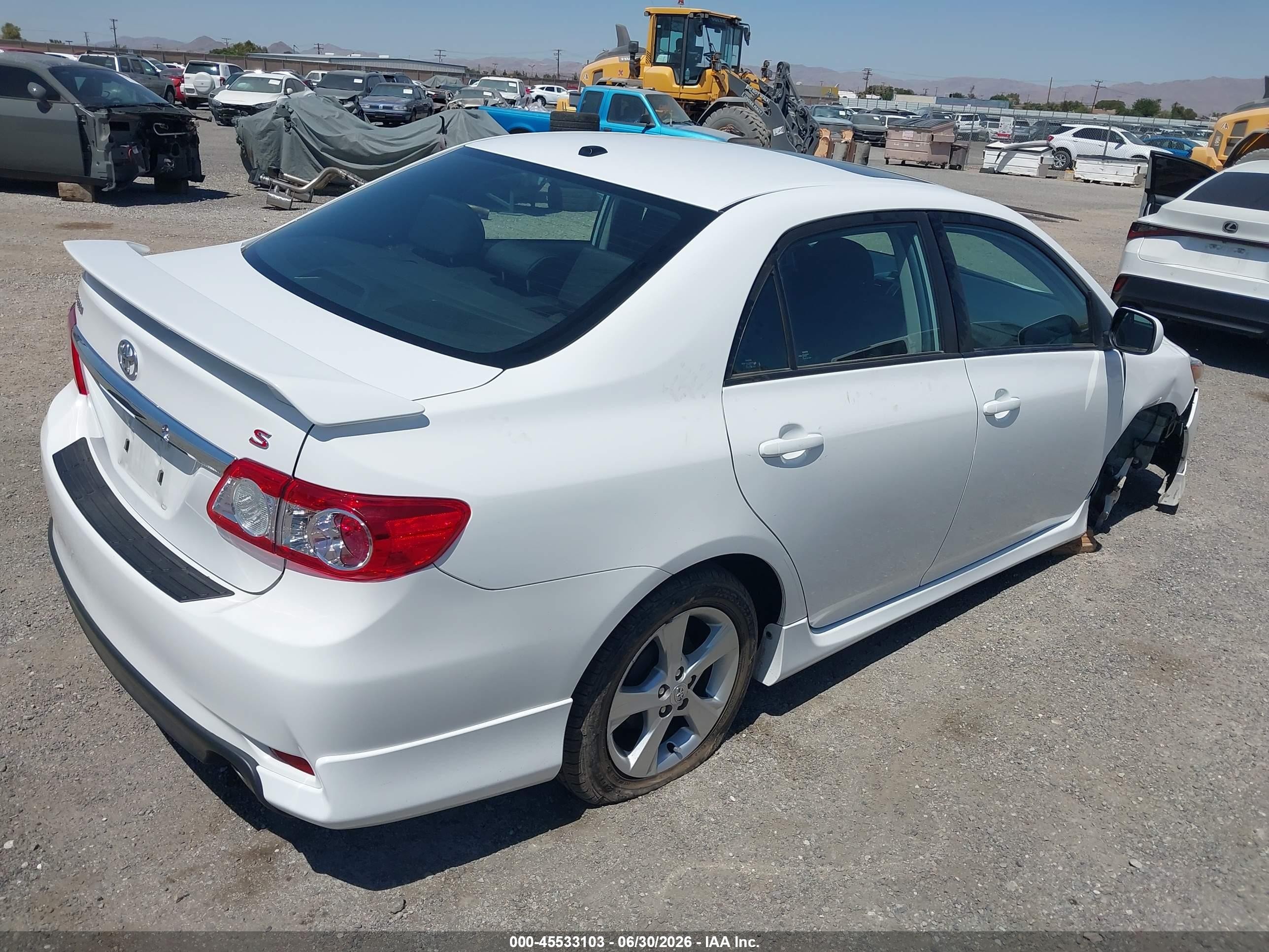 2012 Toyota Corolla S White vin: 2T1BU4EE6CC899689