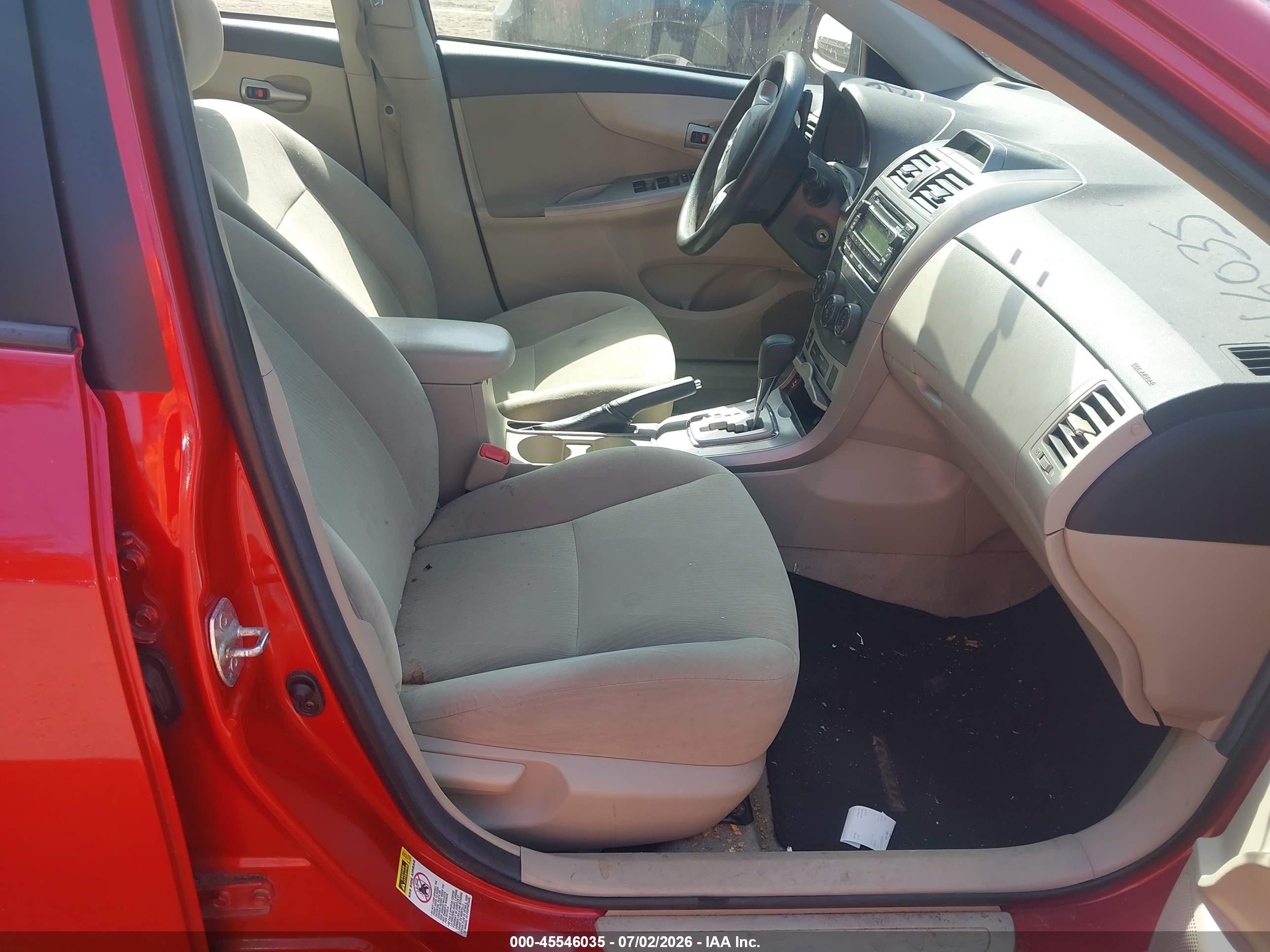 2012 Toyota Corolla Le Red vin: 2T1BU4EE6CC901554