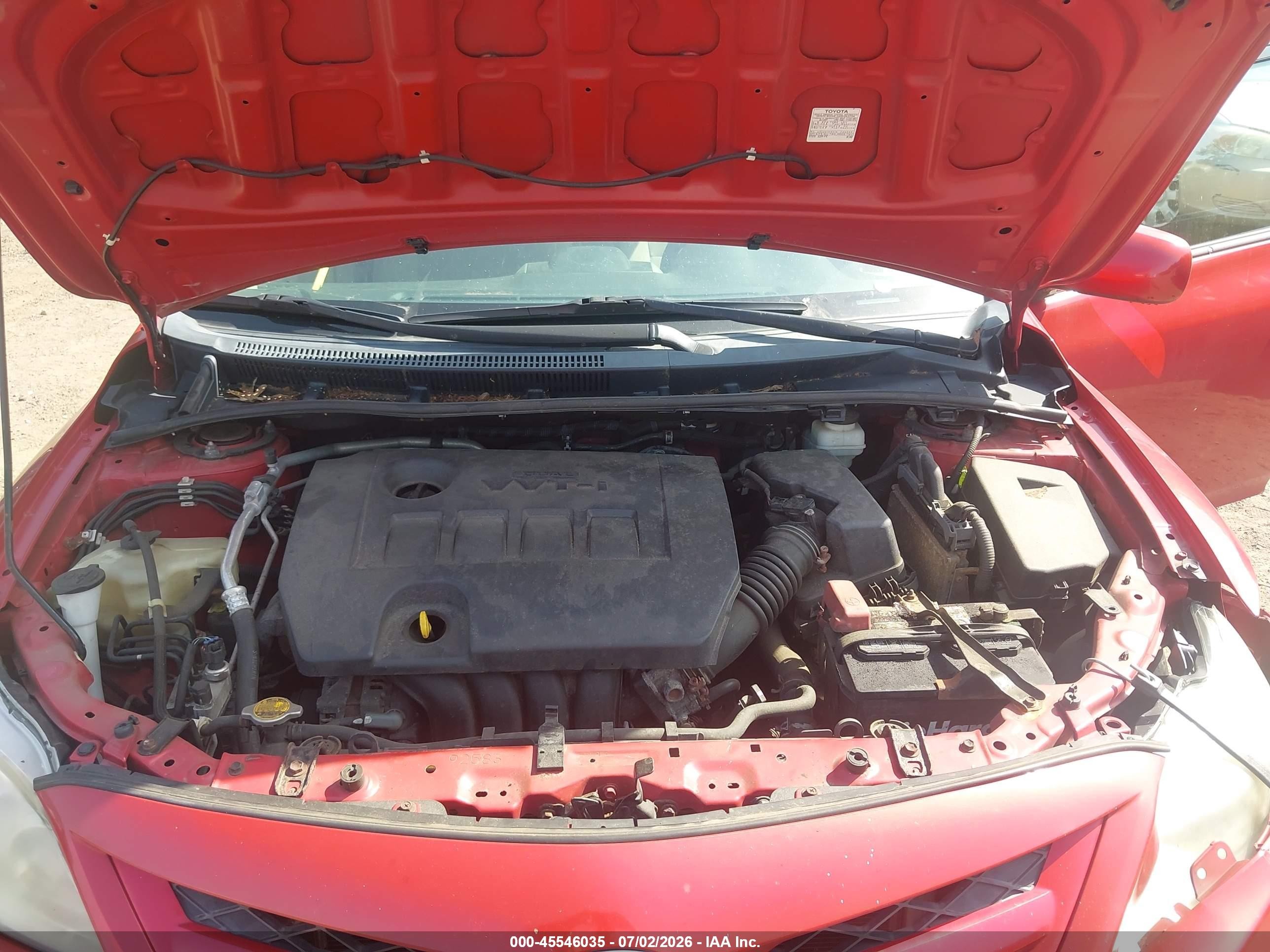 2012 Toyota Corolla Le Red vin: 2T1BU4EE6CC901554