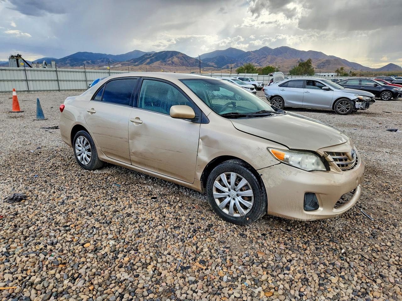 2013 Toyota Corolla Le Tan vin: 2T1BU4EE6DC005367