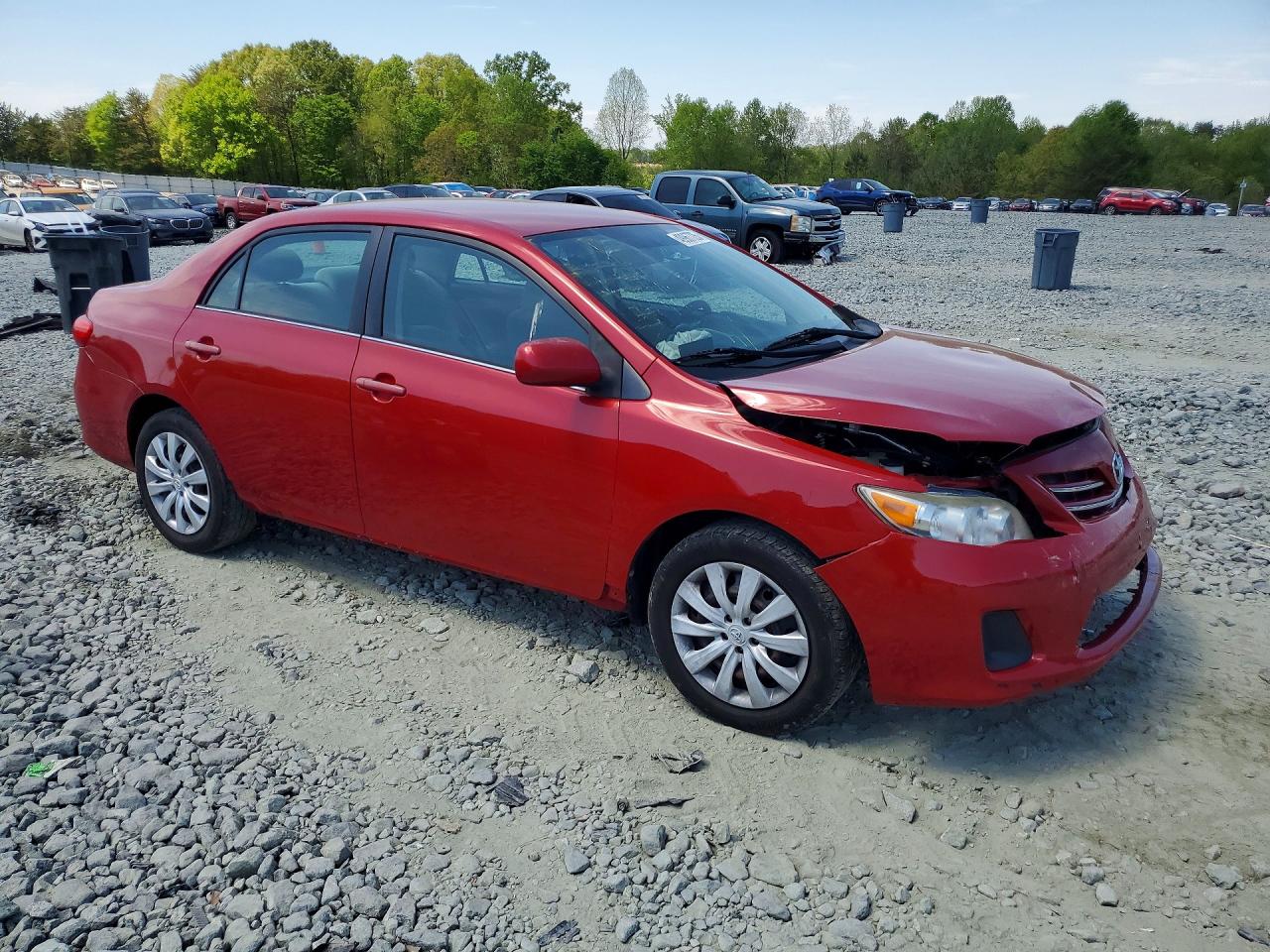 2013 Toyota Corolla Le Red vin: 2T1BU4EE6DC014831