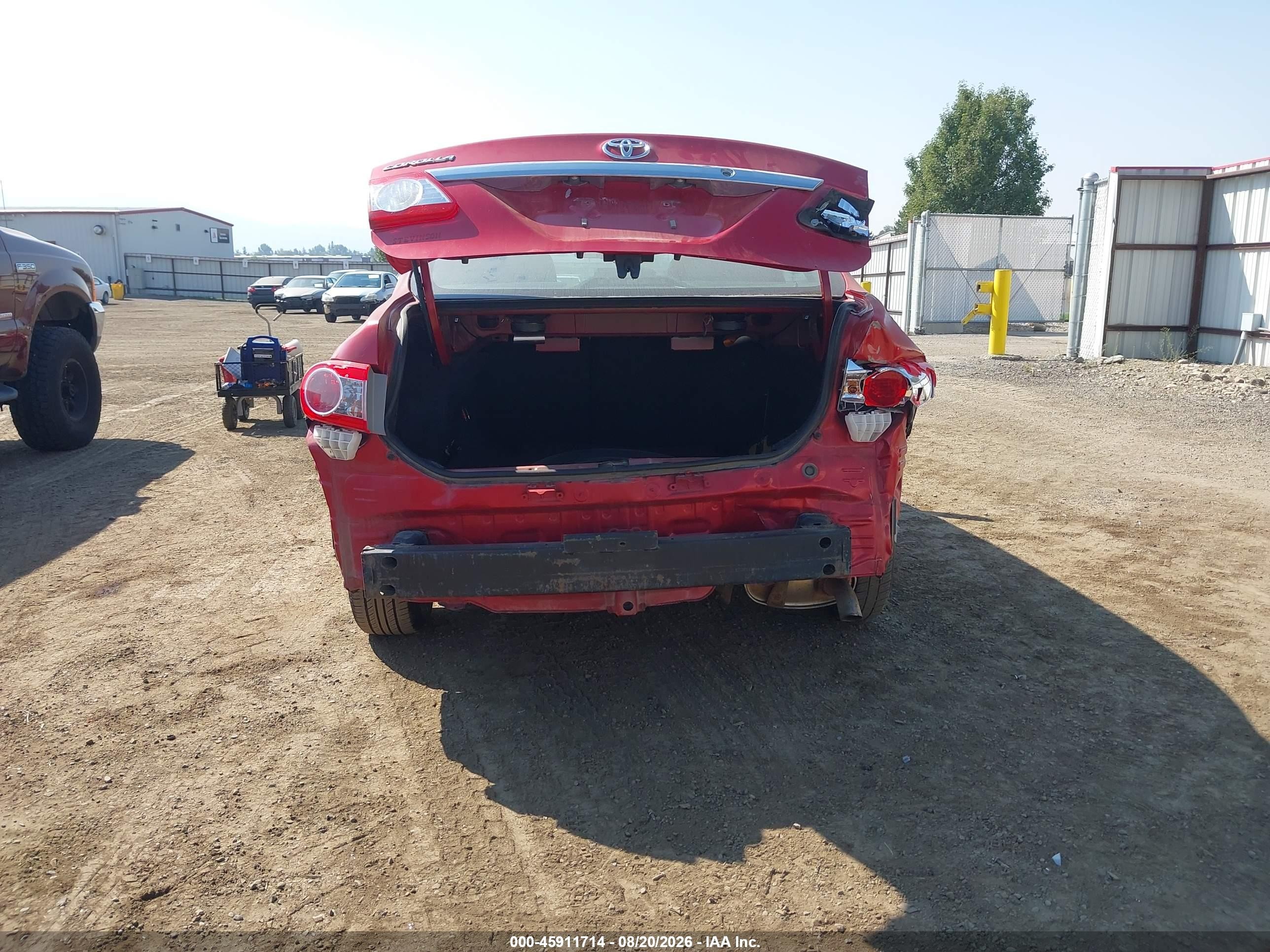 2013 Toyota Corolla L Красный vin: 2T1BU4EE6DC055511
