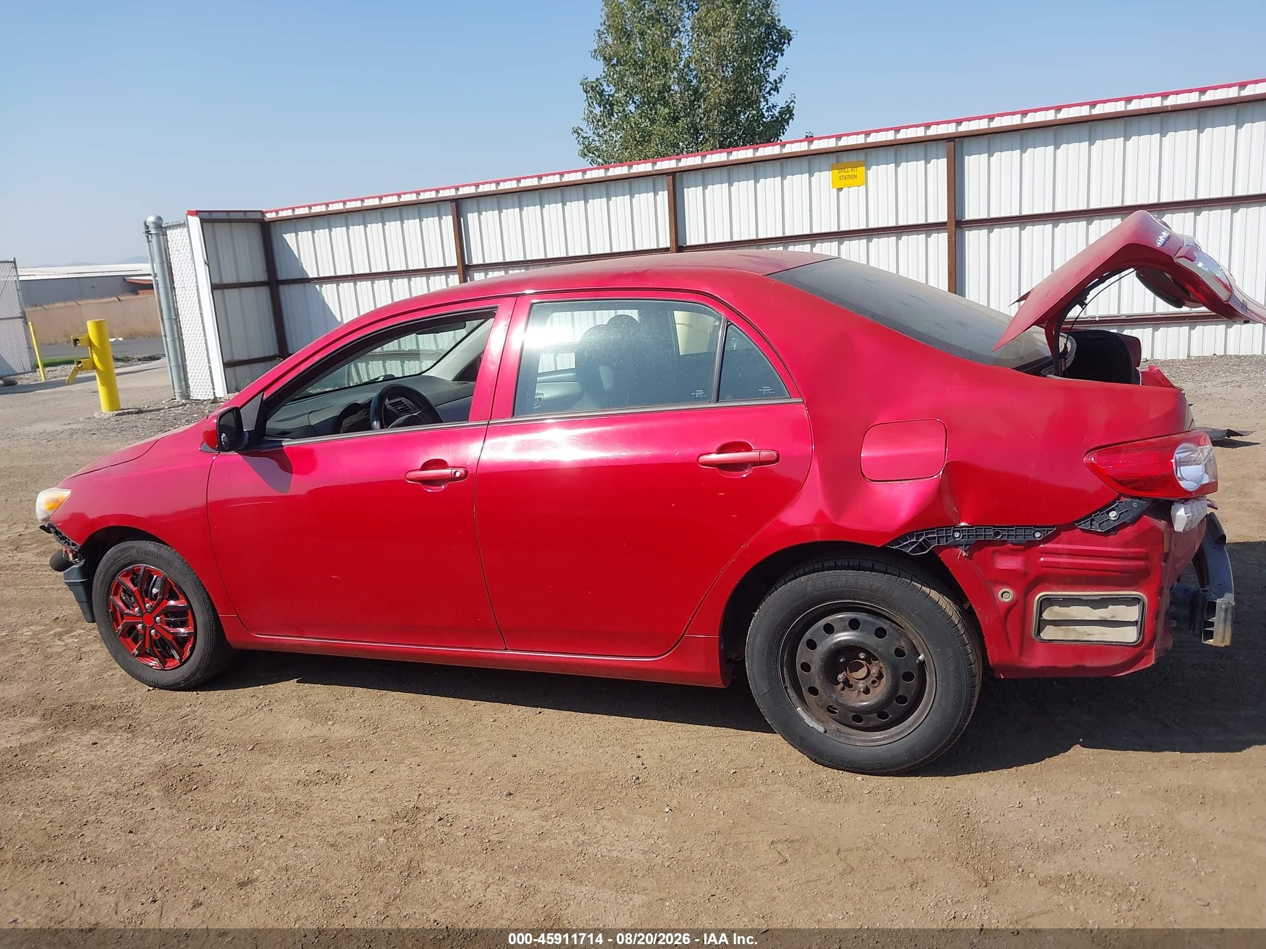 2013 Toyota Corolla L Красный vin: 2T1BU4EE6DC055511
