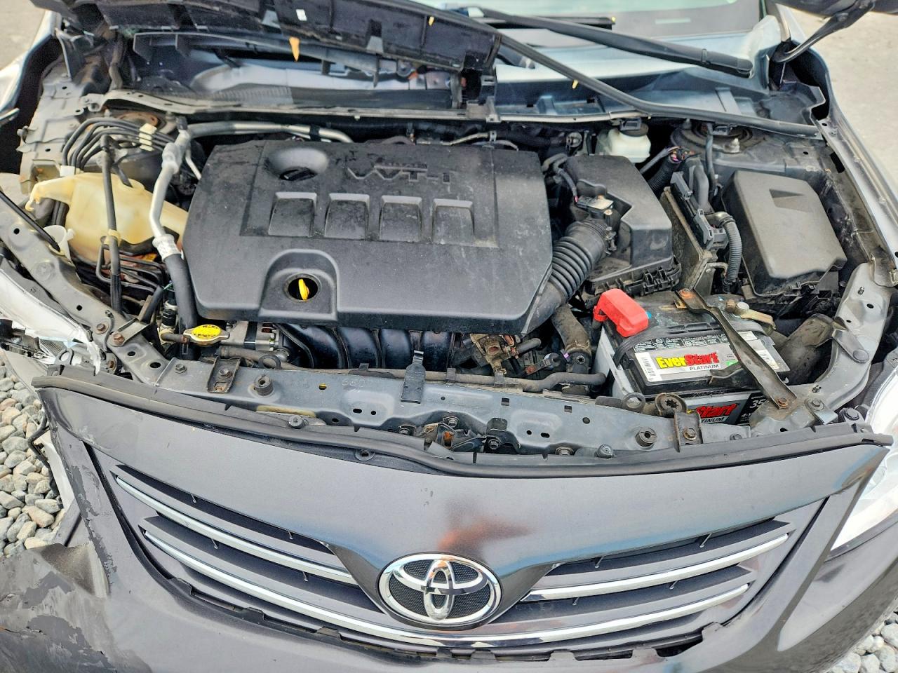 2013 Toyota Corolla Le Gray vin: 2T1BU4EE6DC070140