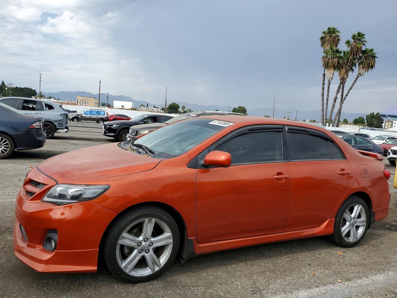 2013 Toyota Corolla S Special Edition Orange vin: 2T1BU4EE6DC077847