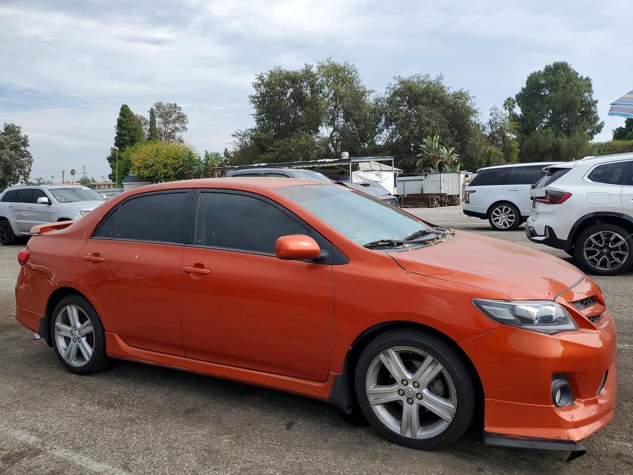 2013 Toyota Corolla S Special Edition Orange vin: 2T1BU4EE6DC077847