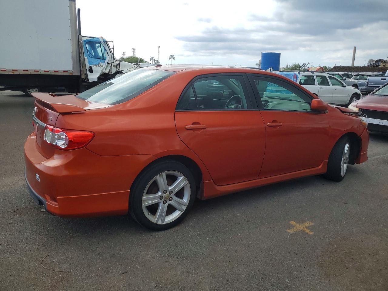 2013 Toyota Corolla S Special Edition Orange vin: 2T1BU4EE6DC083342