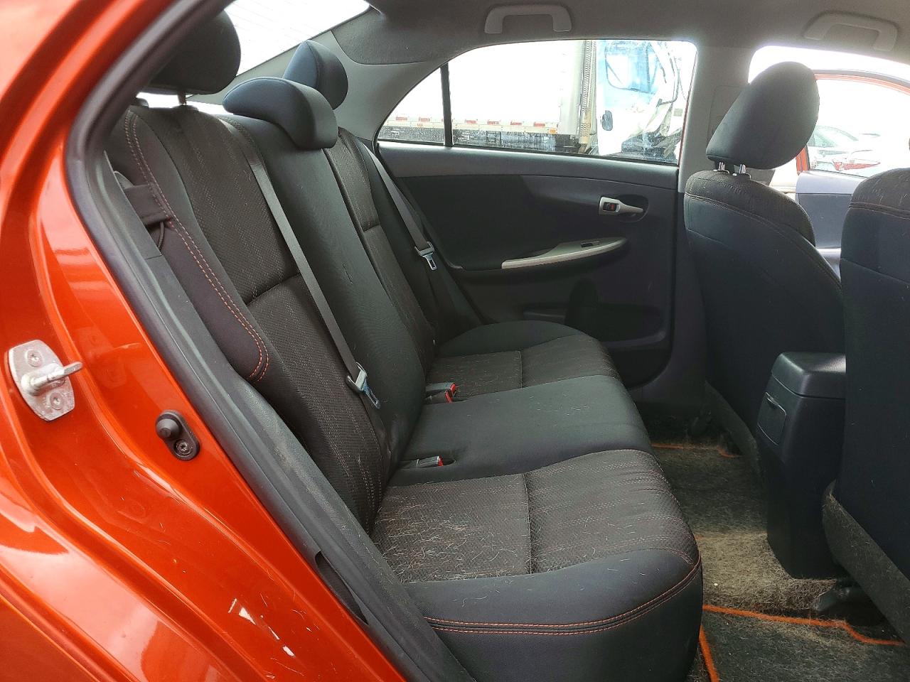 2013 Toyota Corolla S Special Edition Orange vin: 2T1BU4EE6DC083342