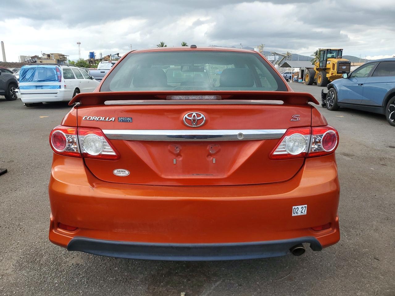 2013 Toyota Corolla S Special Edition Orange vin: 2T1BU4EE6DC083342