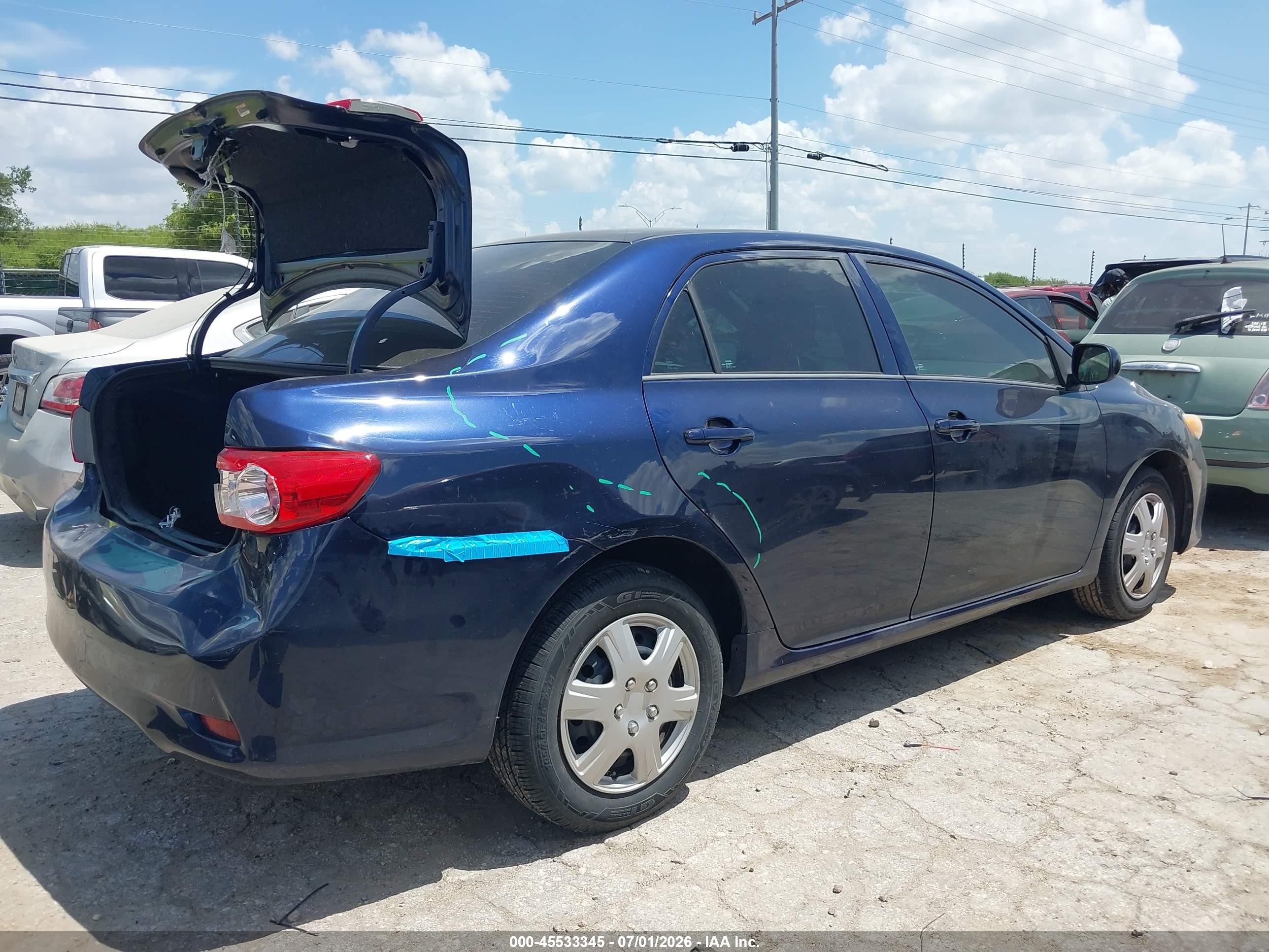 2013 Toyota Corolla L Blue vin: 2T1BU4EE6DC097418