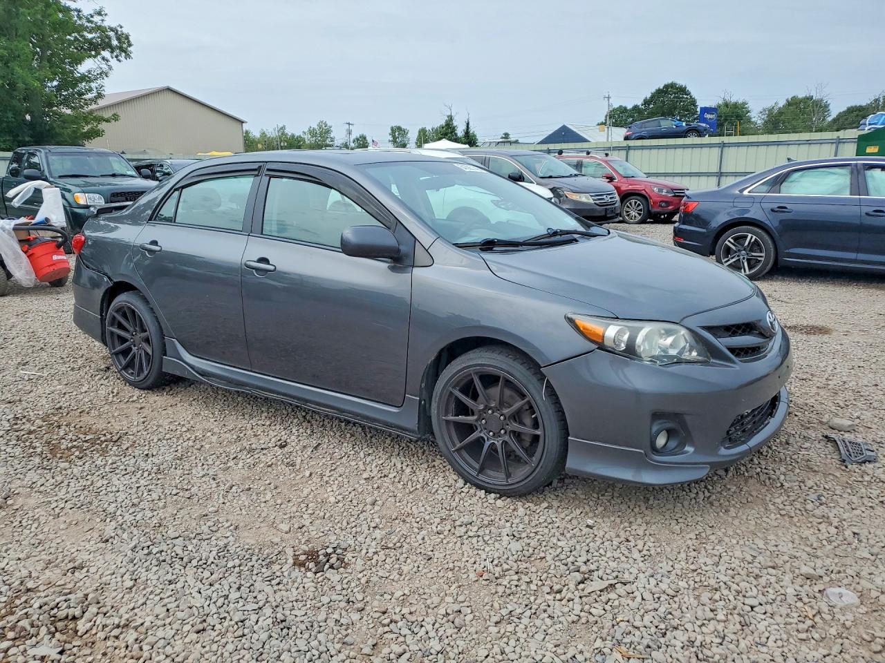 2013 Toyota Corolla Gray vin: 2T1BU4EE6DC109177