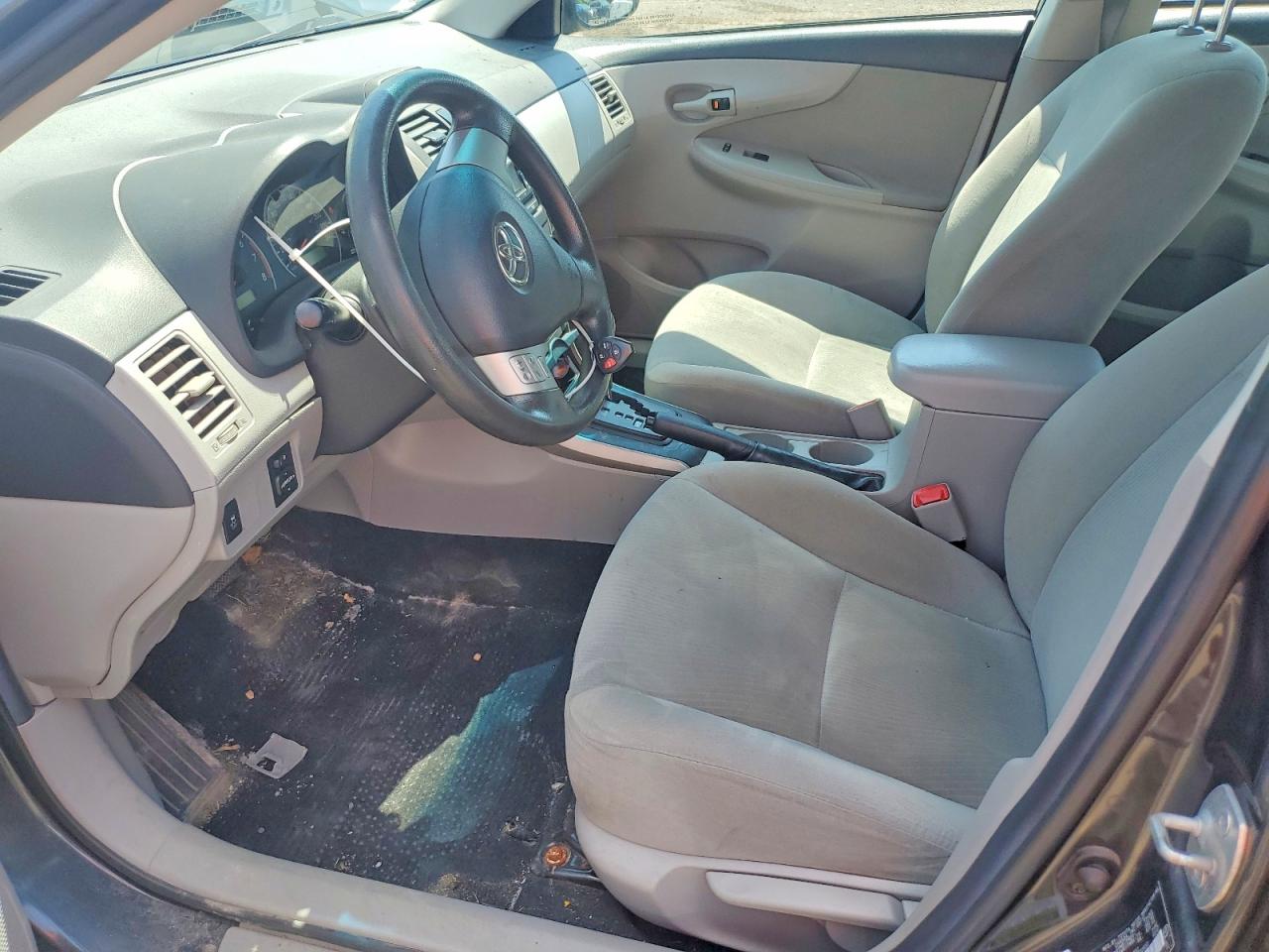 2013 Toyota Corolla L Charcoal vin: 2T1BU4EE6DC920932