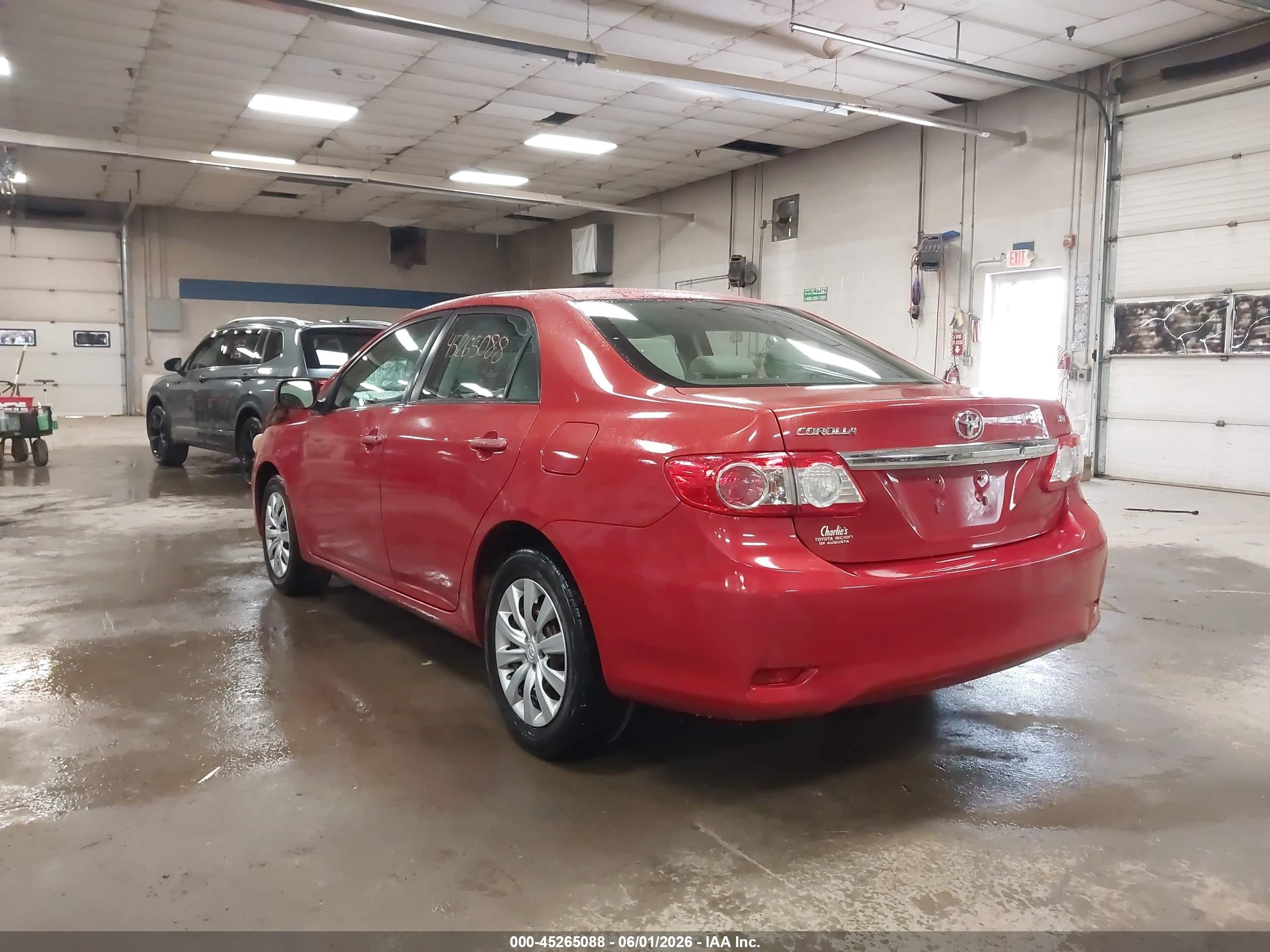2013 Toyota Corolla Le Красный vin: 2T1BU4EE6DC925659