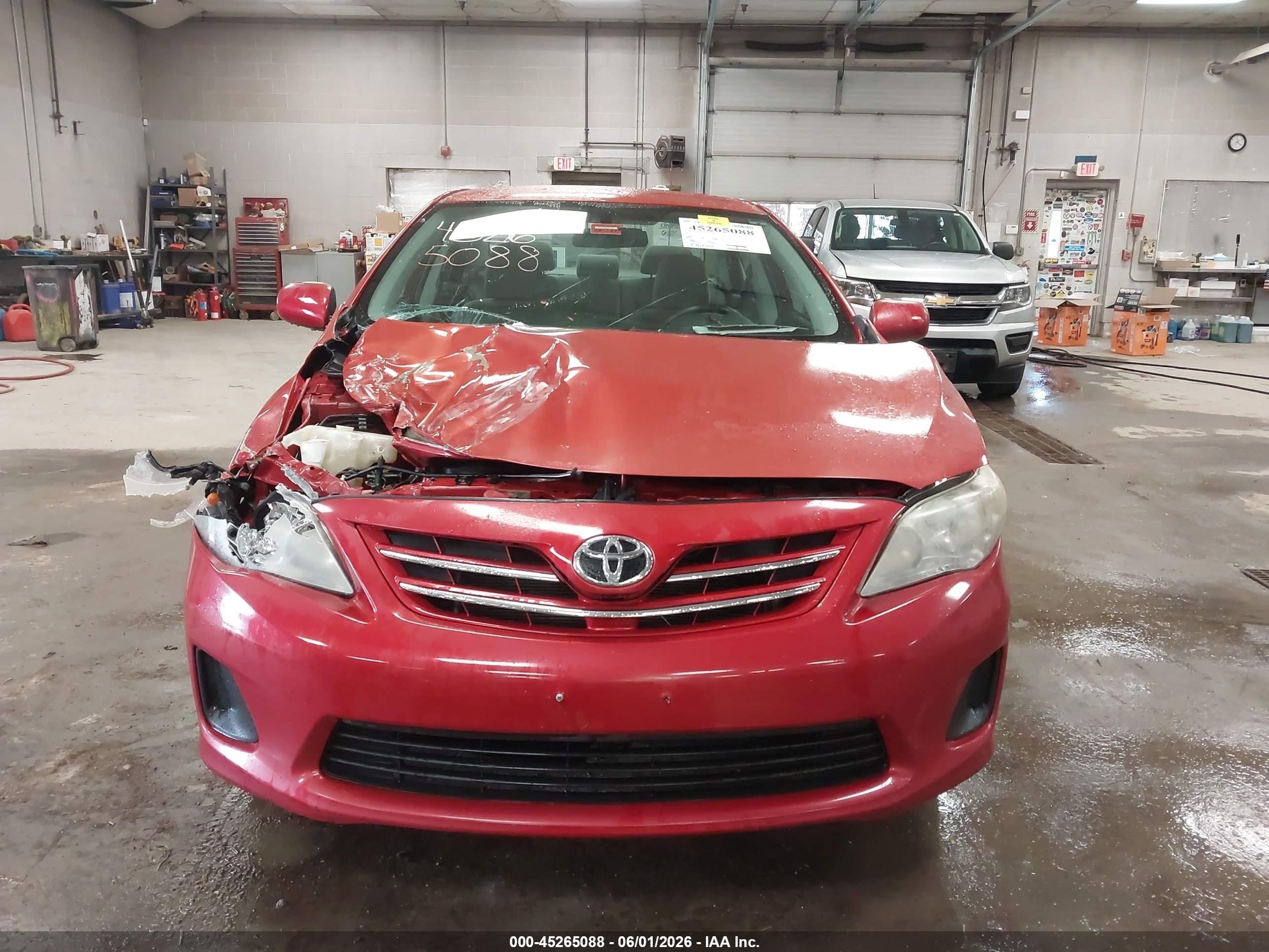 2013 Toyota Corolla Le Красный vin: 2T1BU4EE6DC925659