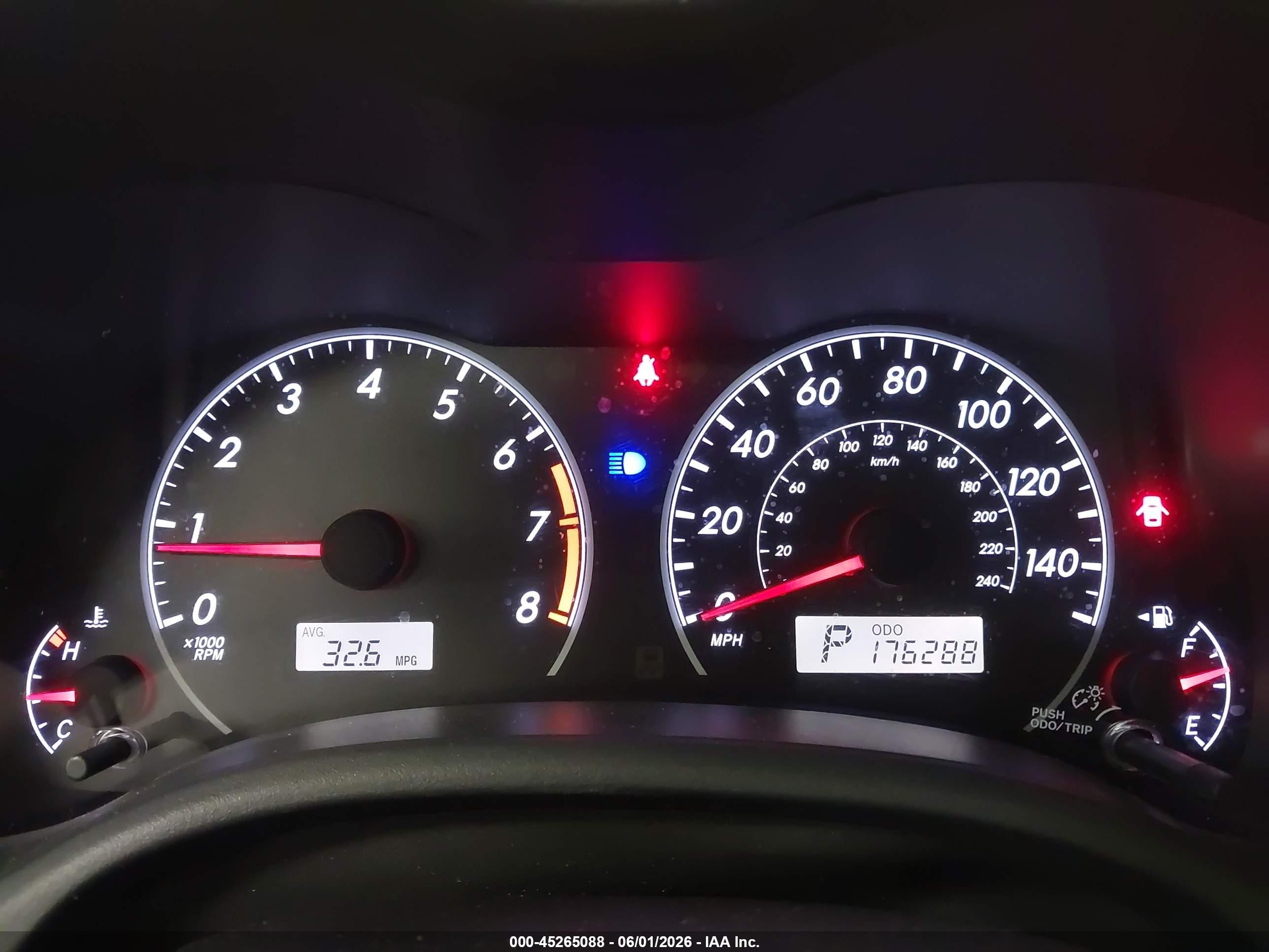 2013 Toyota Corolla Le Красный vin: 2T1BU4EE6DC925659
