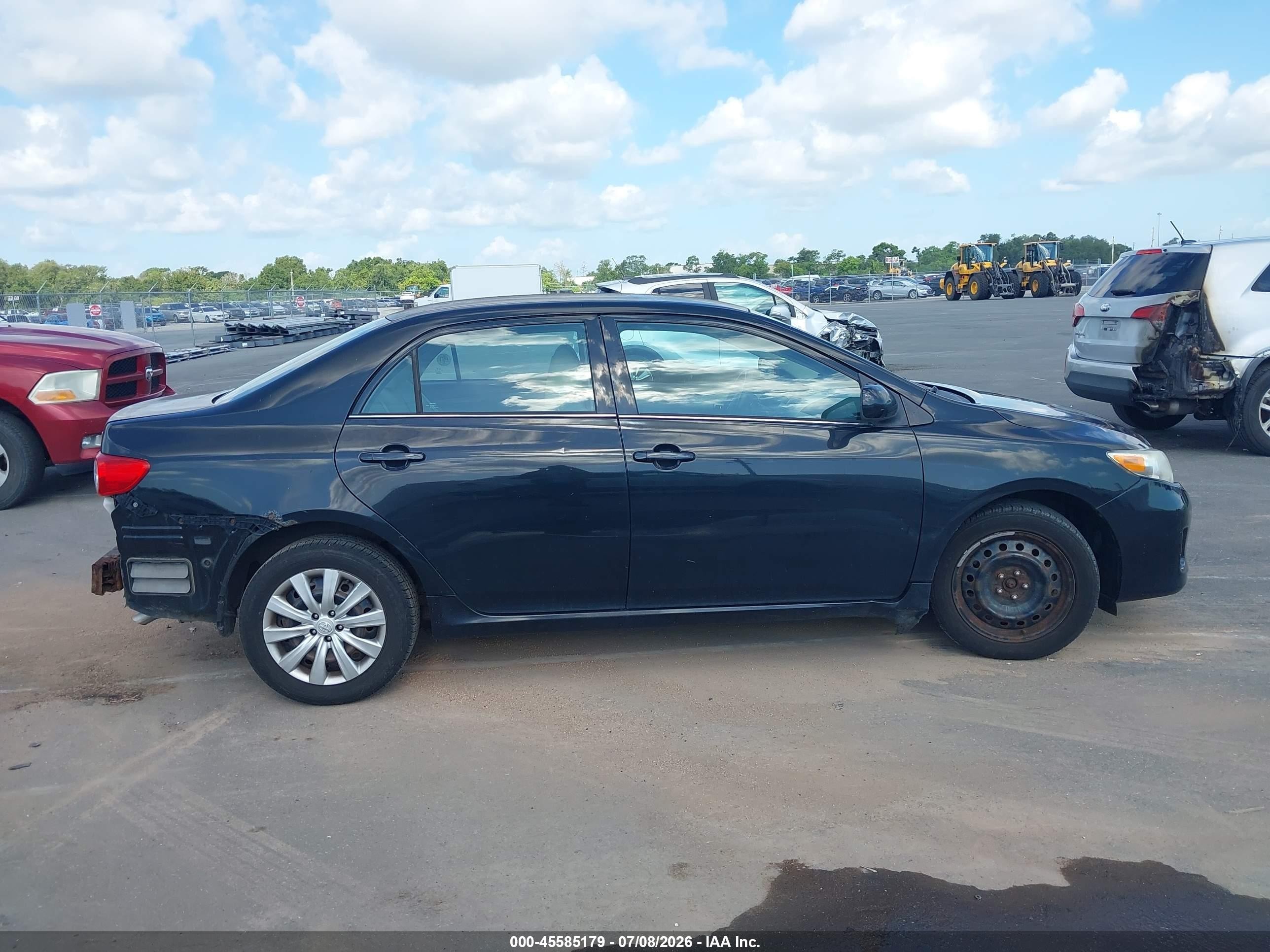 2013 Toyota Corolla Le Черный vin: 2T1BU4EE6DC927850